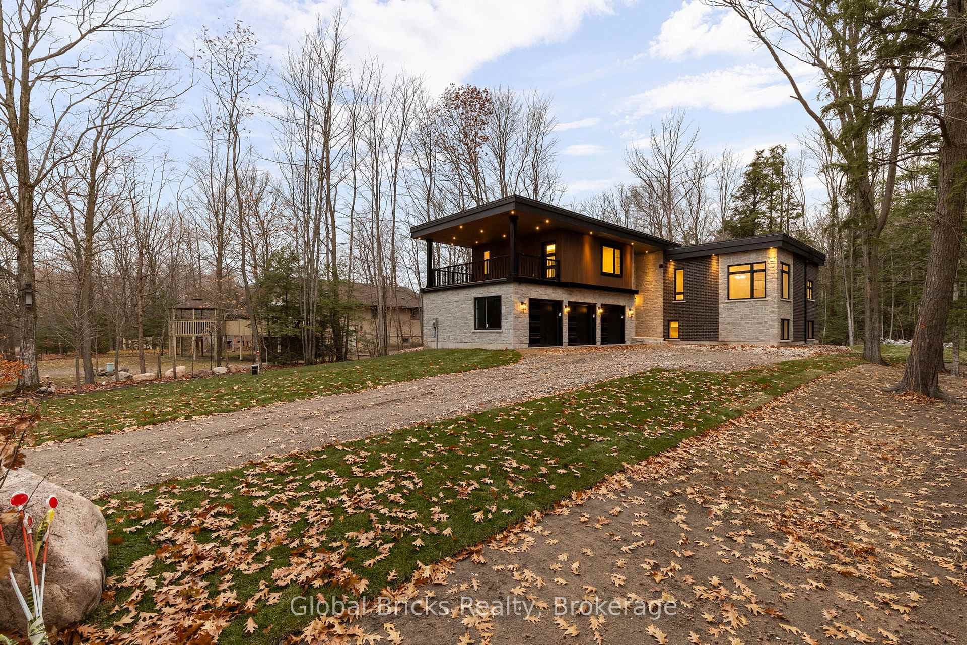 17 Staglir Drive, Tiny, ON L9M 0H2 - Photo 1