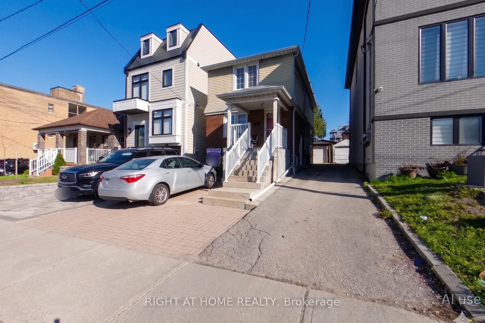 602 Ridelle Avenue, York / Weston, ON M6B 1K9 - Photo 1