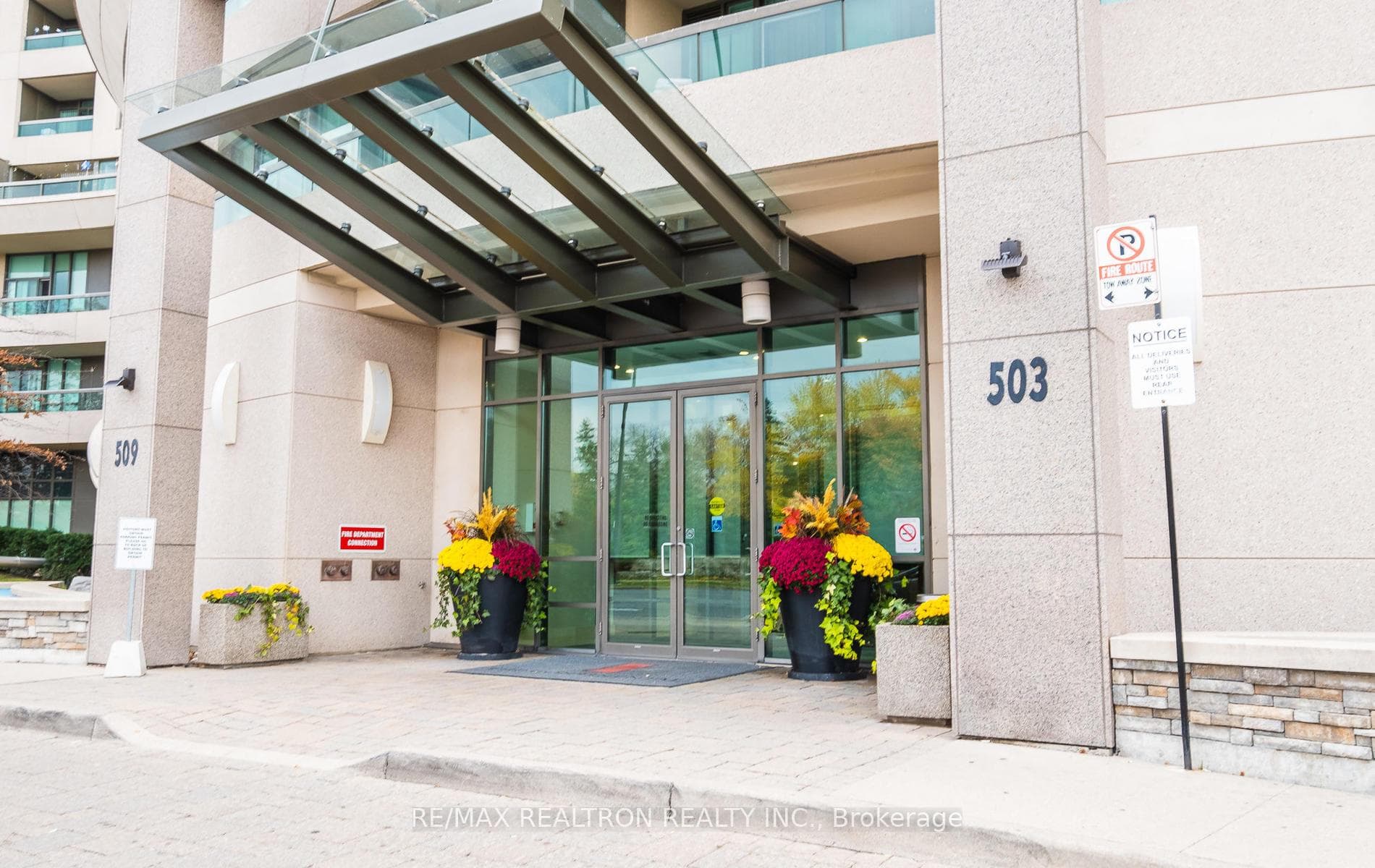 503 Beecroft Road Unit 1115, Thornhill / Willowdale, ON M2N 0A2 - Photo 1