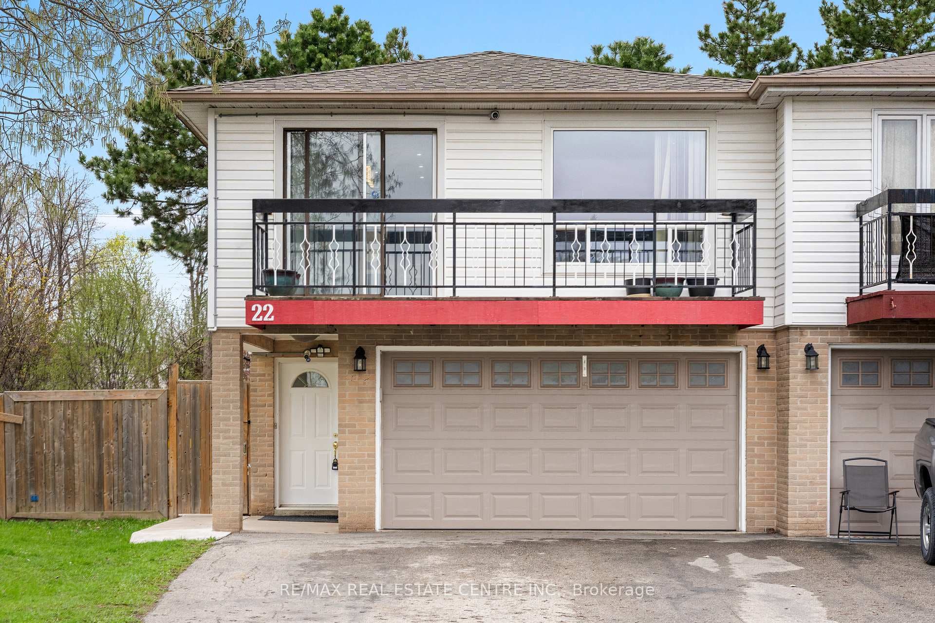 22 Glen Echo Court, Brampton, ON L6S 5T9 - Photo 1