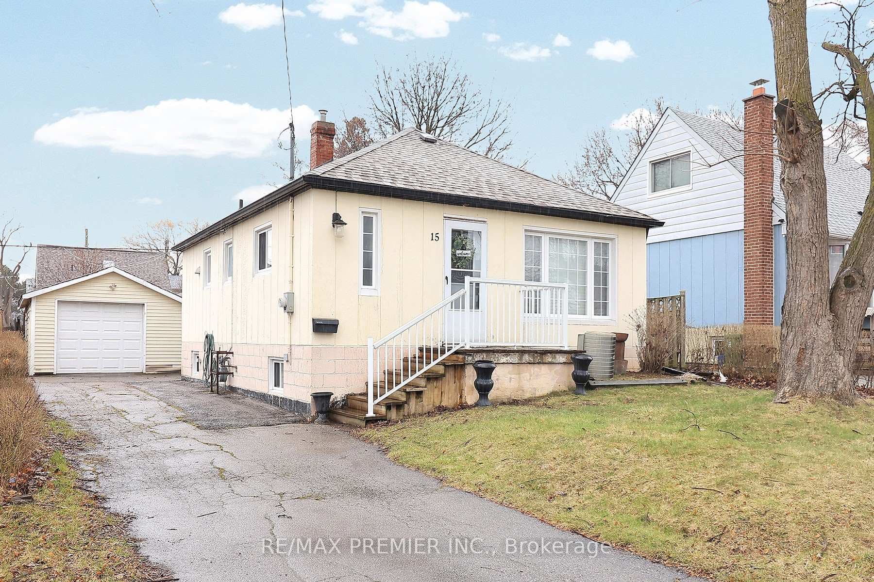15 Boniface Avenue, Toronto W10