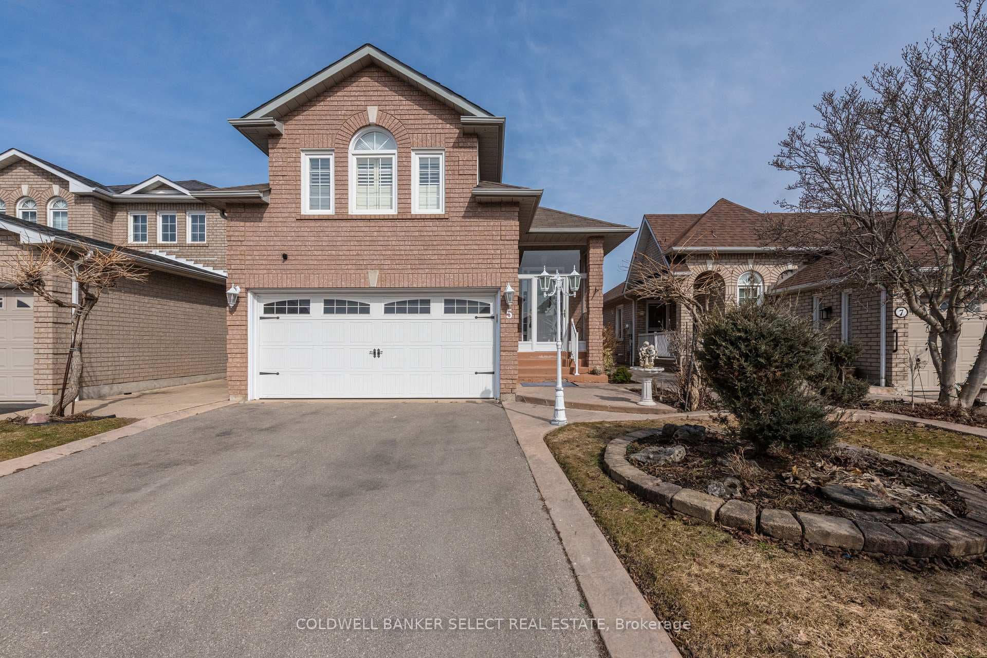 5 Rustic Way, Caledon, ON L7E 2G1 - Photo 1