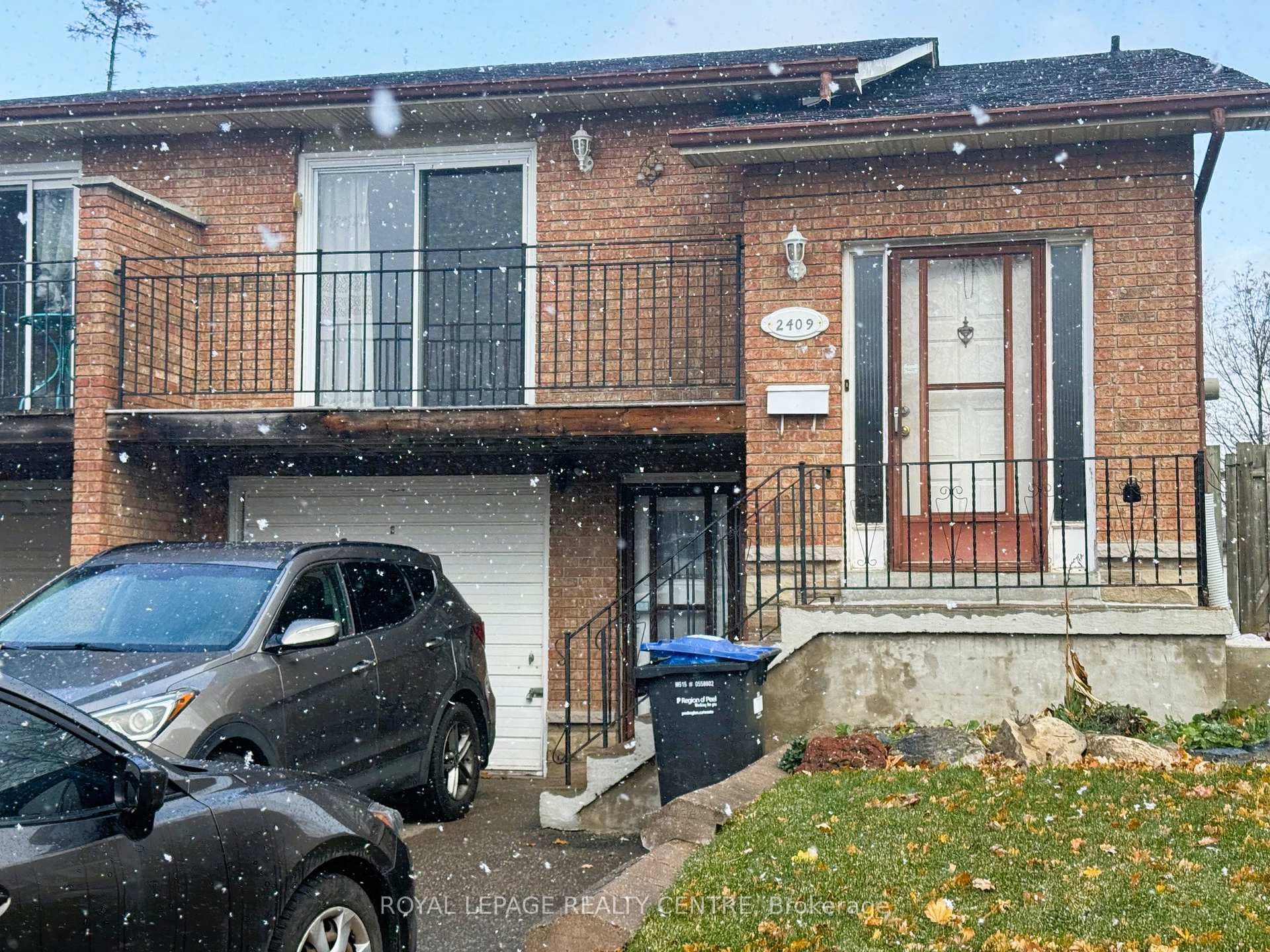 2409 Culver Way Unit Main, Mississauga, ON L5B 2P8 - Photo 1