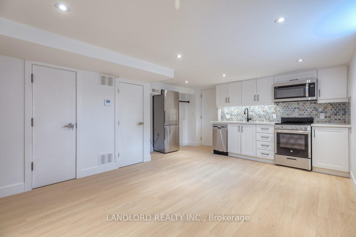 429 Brock Avenue Unit Lower, Downtown Toronto / Waterfront, ON M6H 3N7 - Photo 1