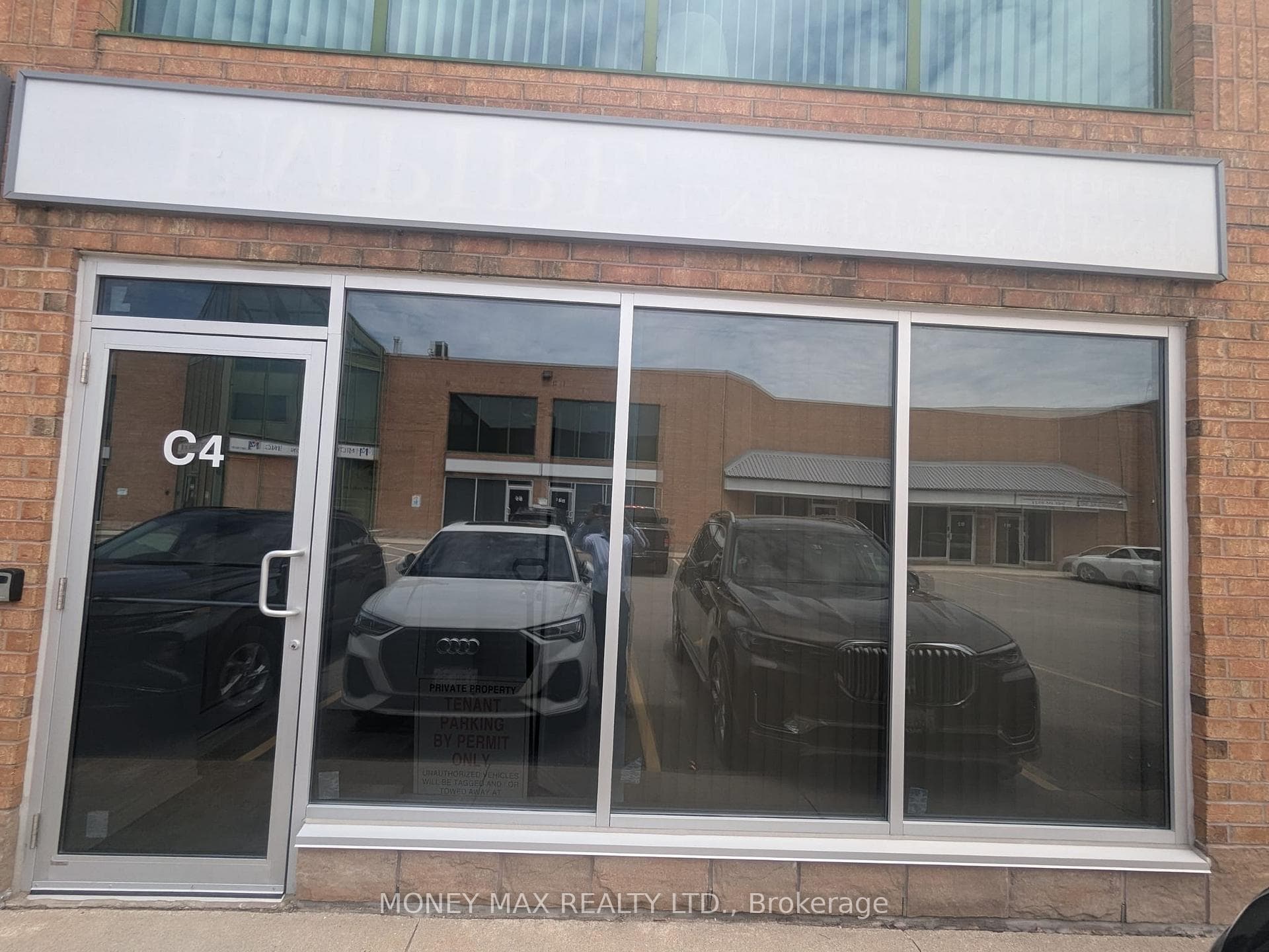 8 Automatic Road Unit 4C, Brampton, ON L6S 5N4 - Photo 1