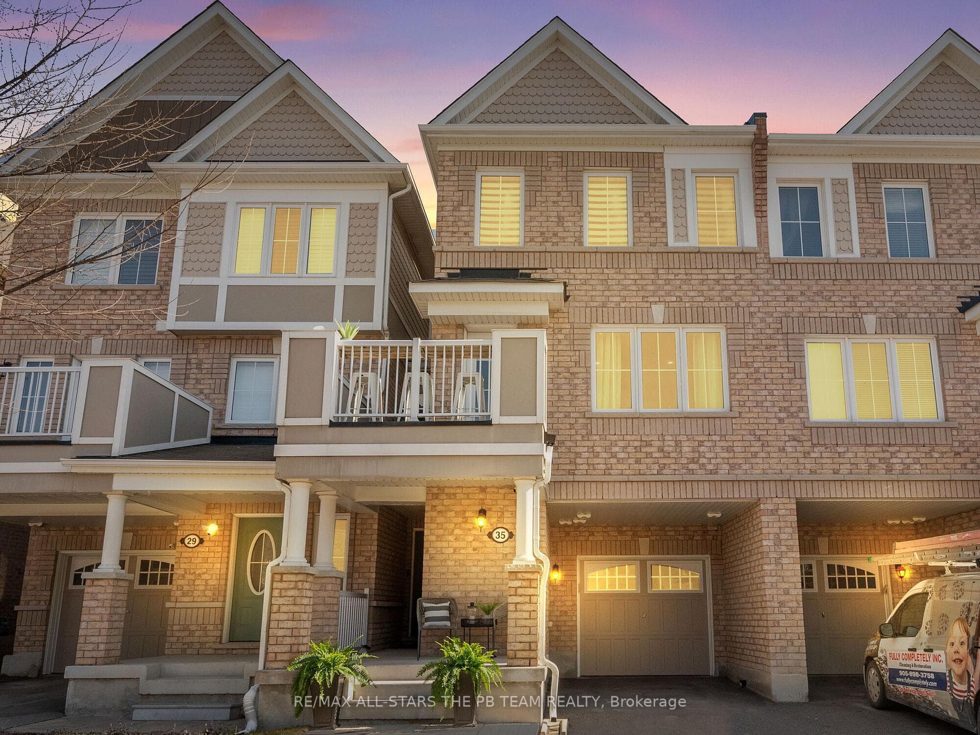 35 Payne Crescent, Aurora, ON L4G 0X8 - Photo 1