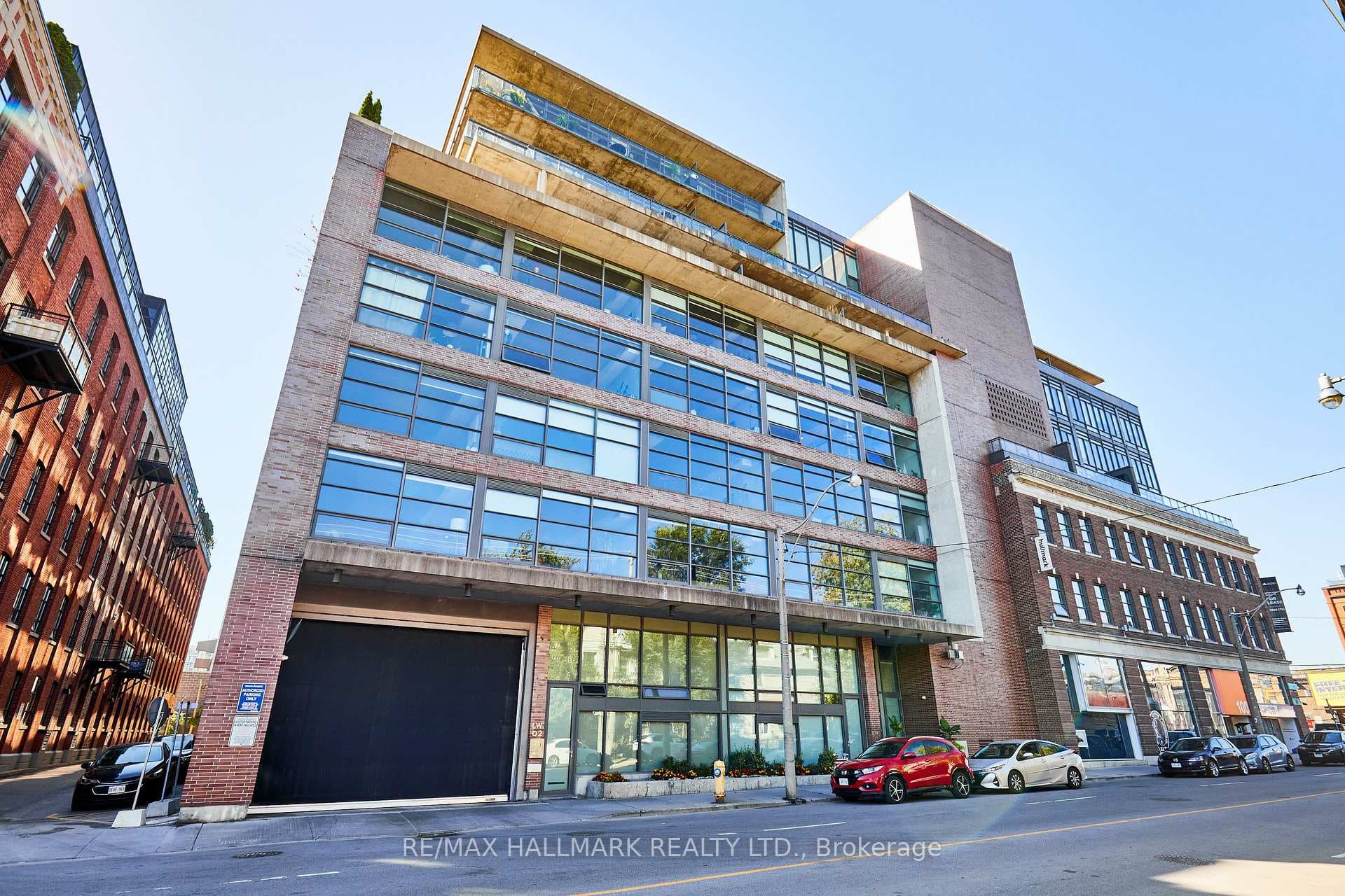 90 Broadview Avenue Unit 211, Riverdale / Leslieville, ON M4M 0A7 - Photo 1