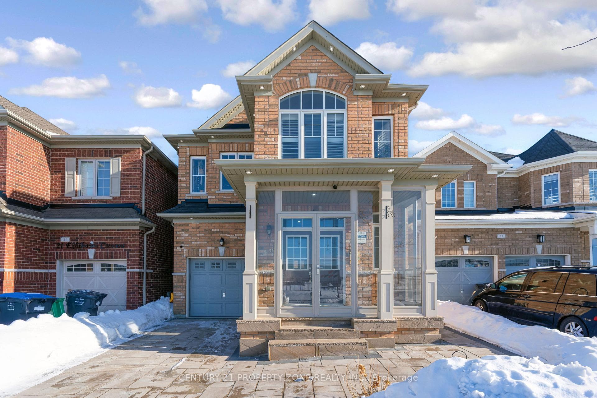 19 Exhibition Crescent, Brampton, ON L7A 4B9 - Photo 1