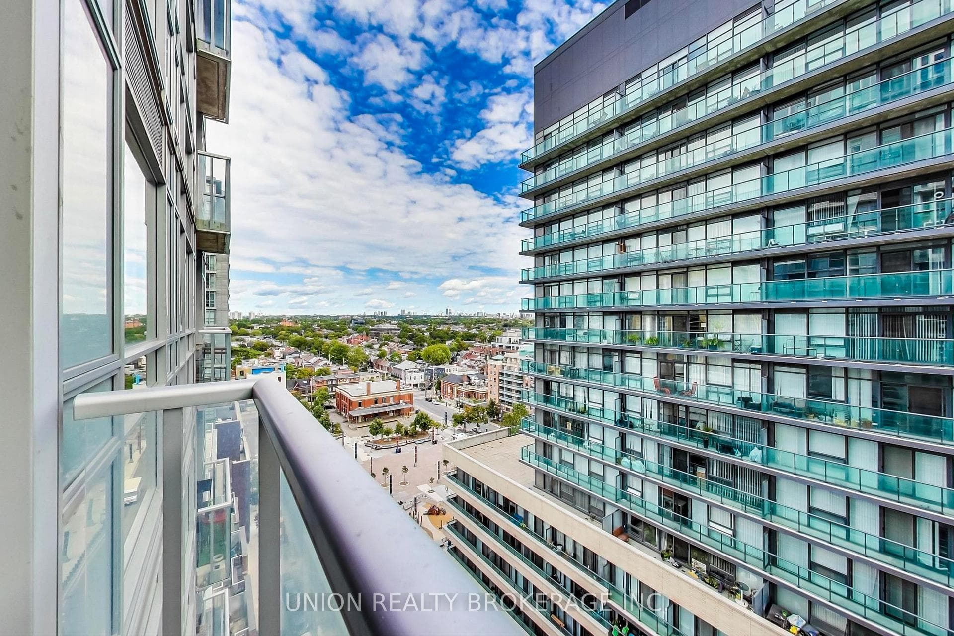 150 Sudbury Street Unit 1305, Toronto C01