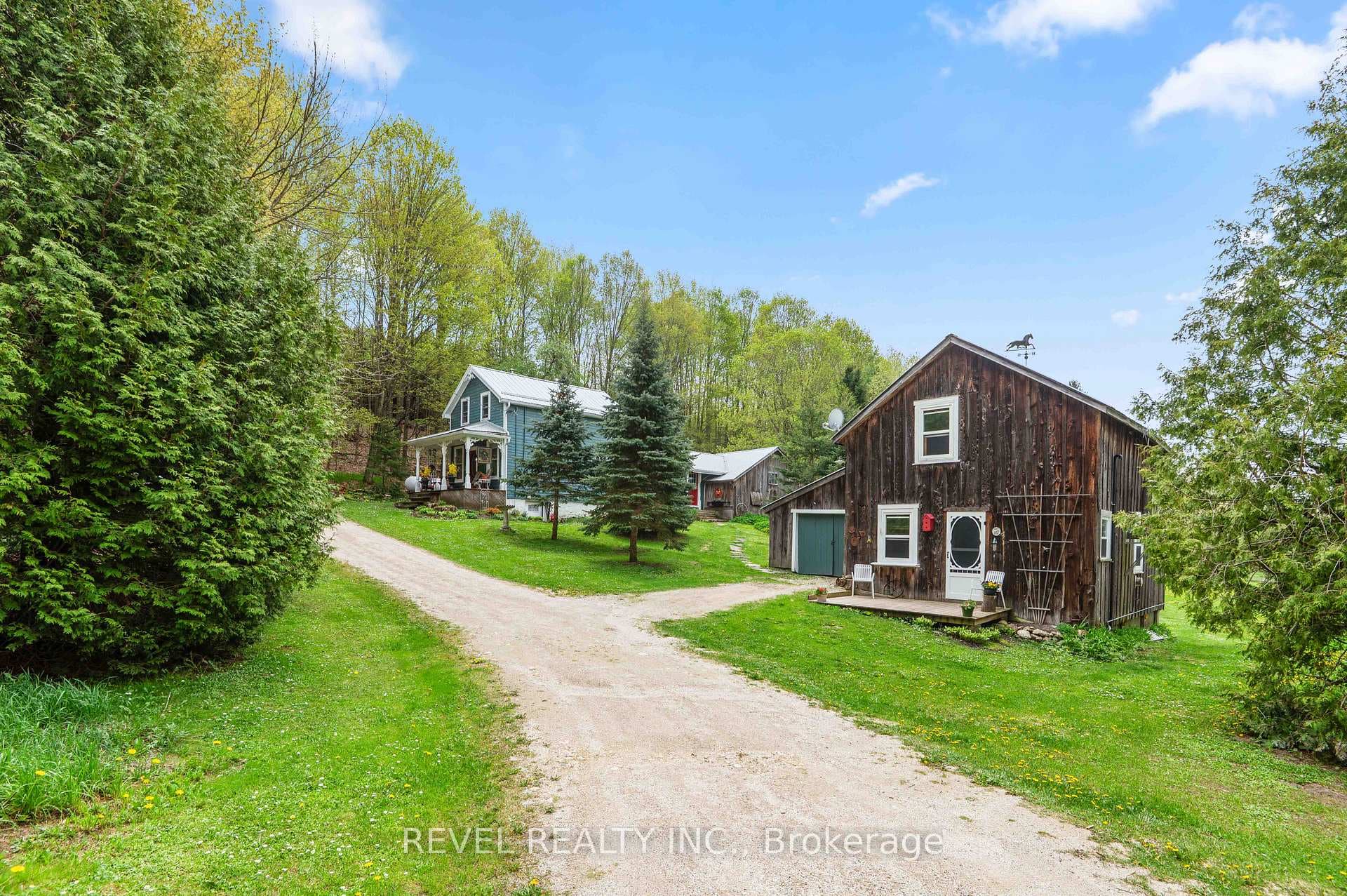 494456 Traverston Road, West Grey