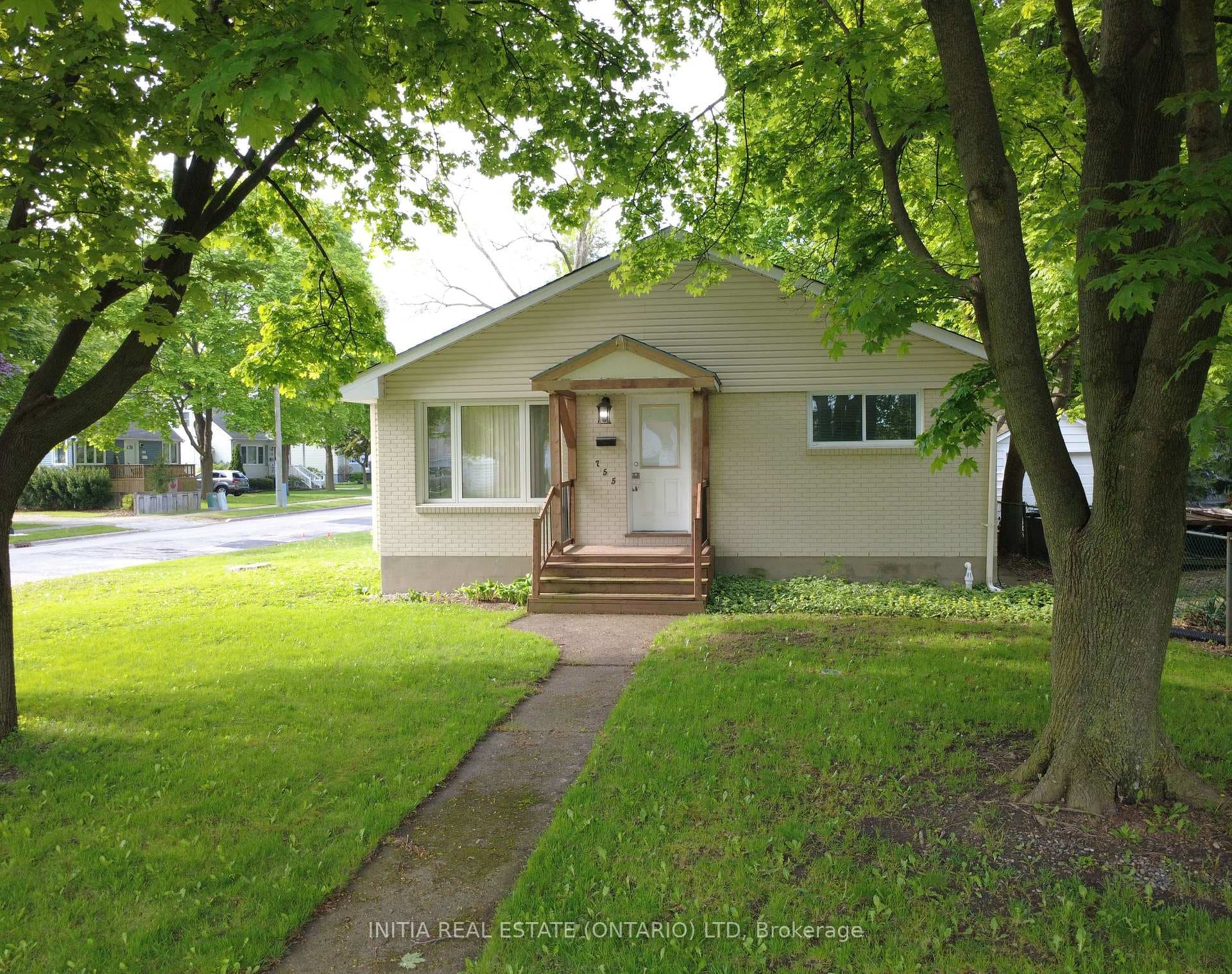 755 Talfourd Street, Sarnia, ON N7T 1S1 - Photo 1