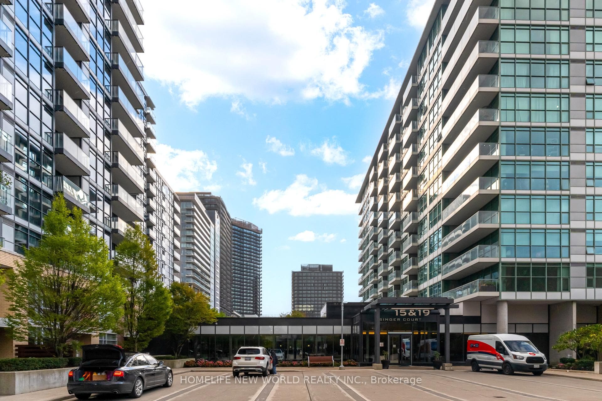 19 Singer Court Unit Th2, Hillcrest Village / Bayview Village, ON M2K 0B2 - Photo 1