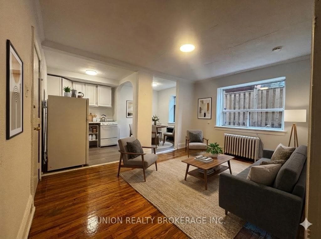2449 Queen Street Unit 3, The Beaches / Upper Beaches, ON M4E 1H7 - Photo 1
