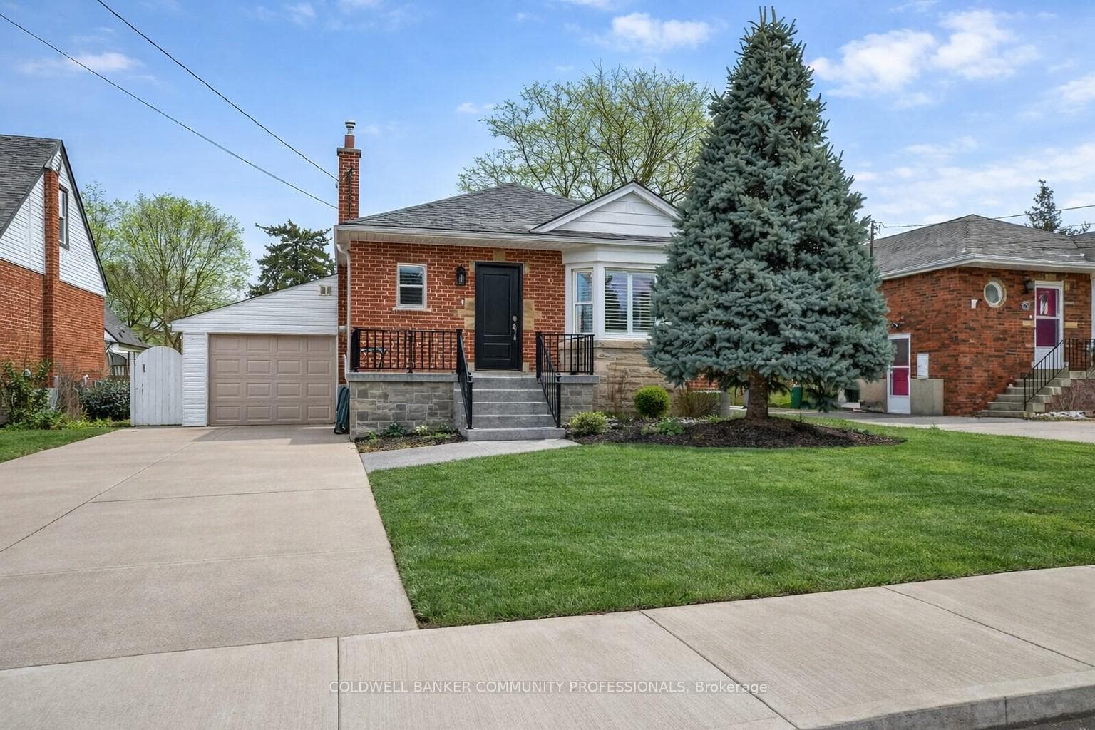 237 East 32nd Street, Hamilton, ON L8V 3S3 - Photo 1