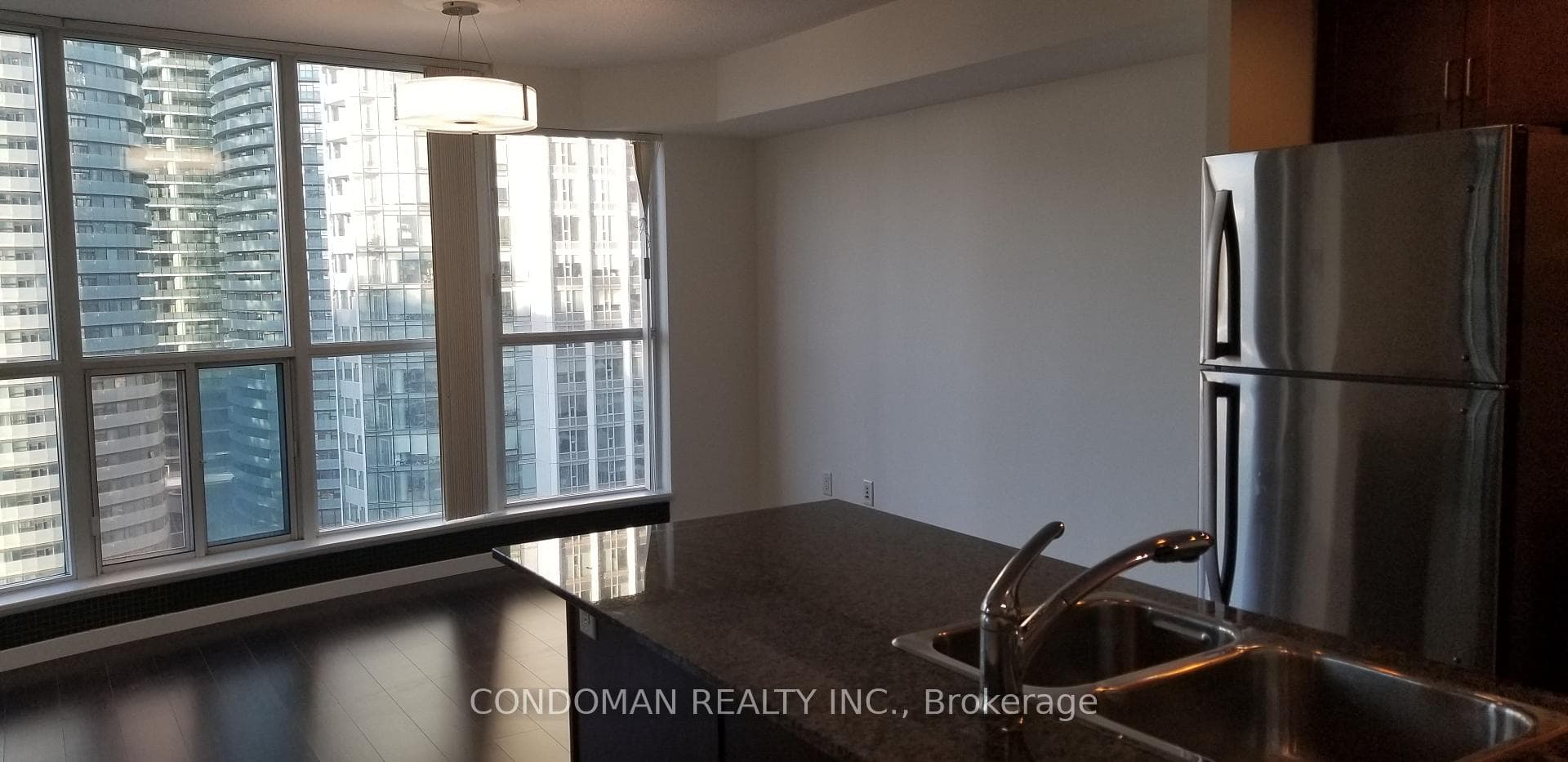208 Queens Quay Unit 1914, Toronto C01