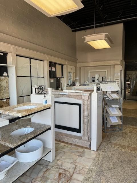100 The East Mall N/A Unit Unit 14, Etobicoke (Islington / Rexdale), ON M8Z 5X2 - Photo 1