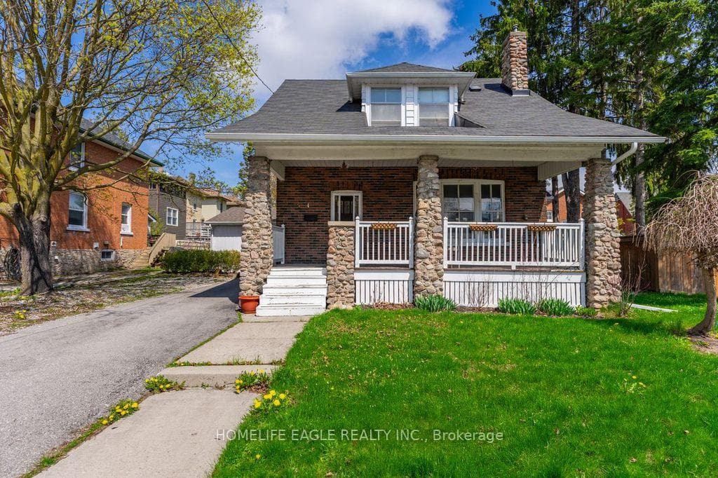 54 Wellington Street, Kawartha Lakes
