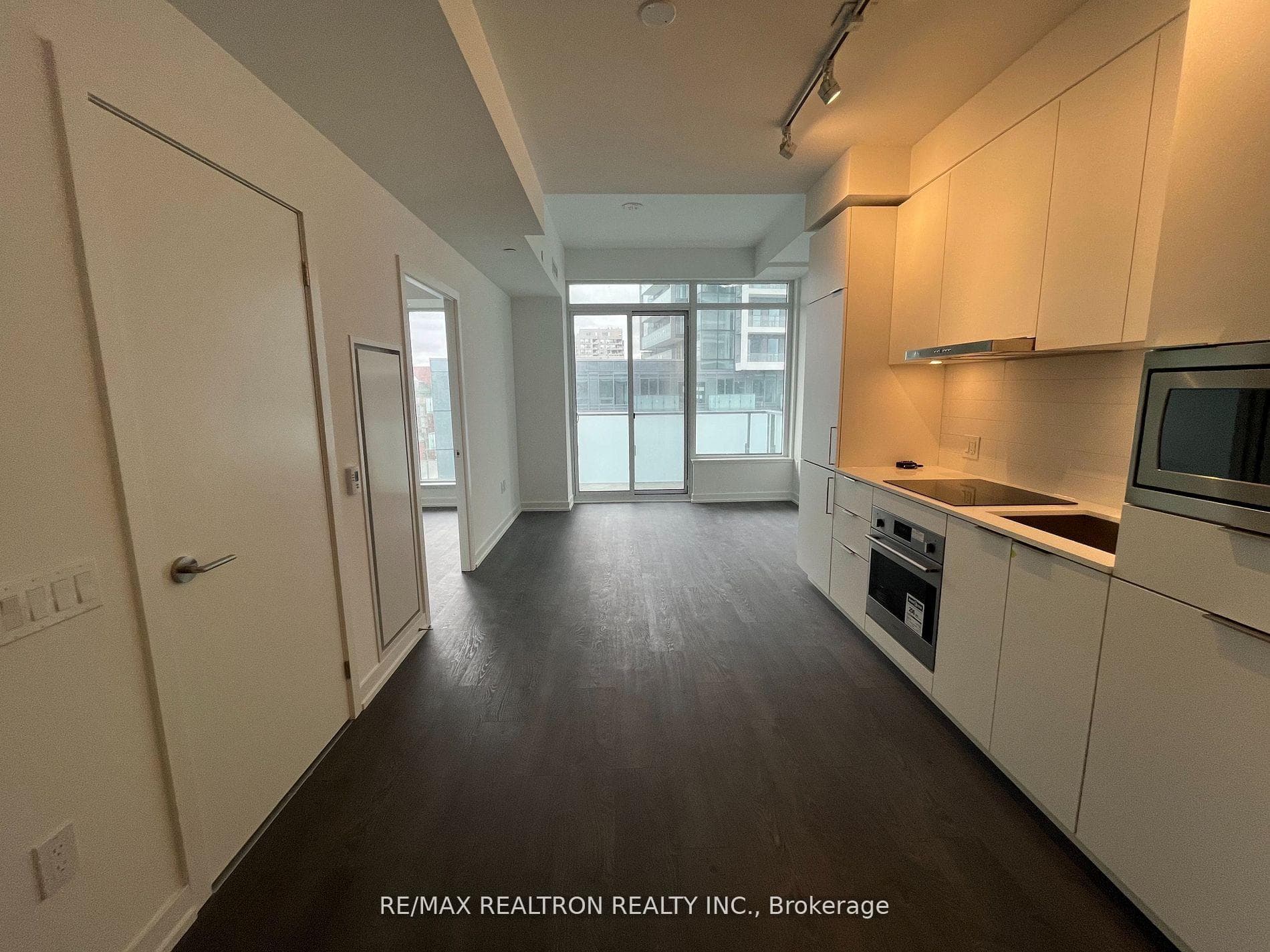 7 Golden Lion Heights Unit N1105, Willowdale / Newtonbrook, ON M2M 0C3 - Photo 1