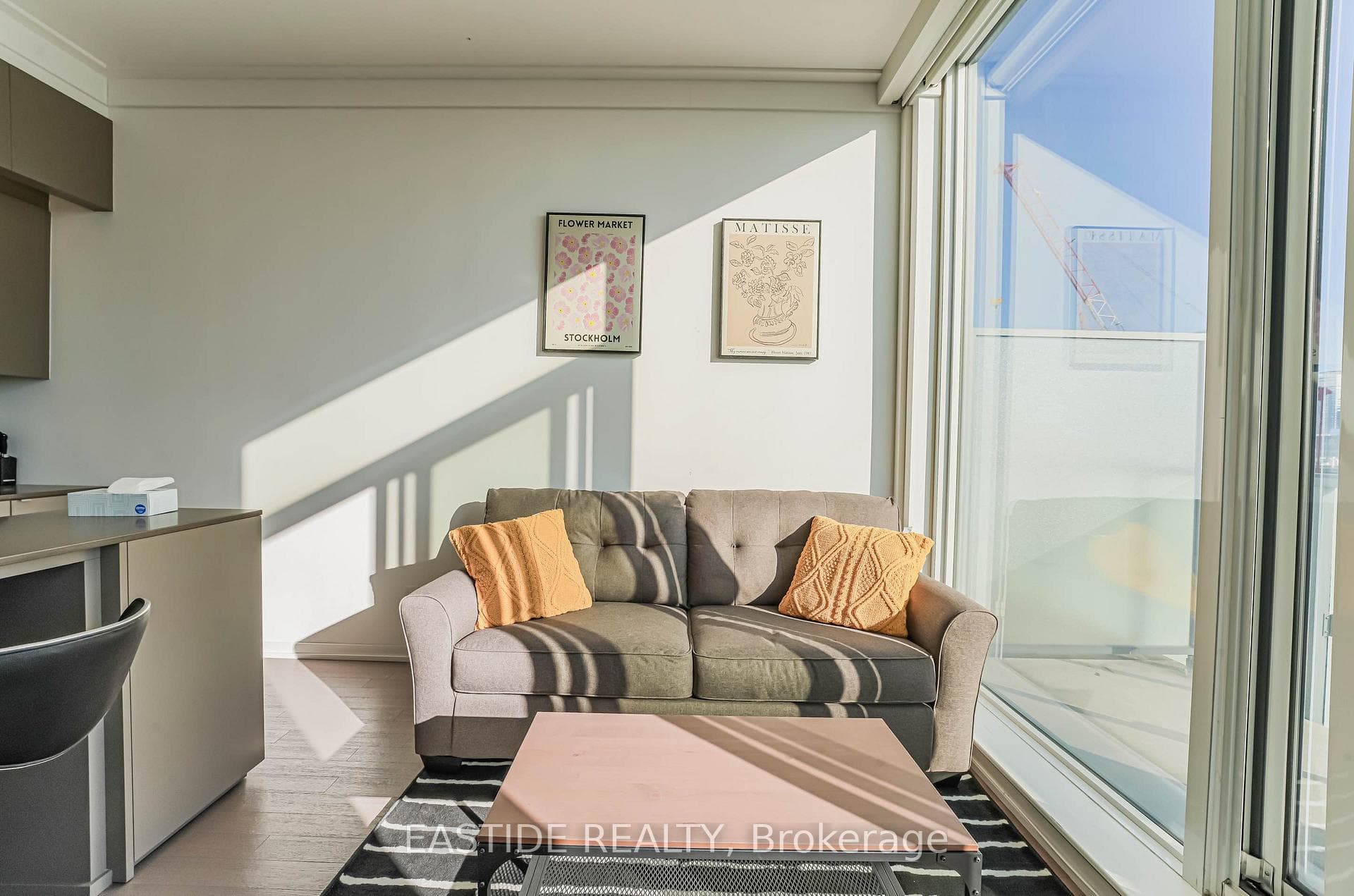 101 Peter Street Unit PH8, Toronto C01