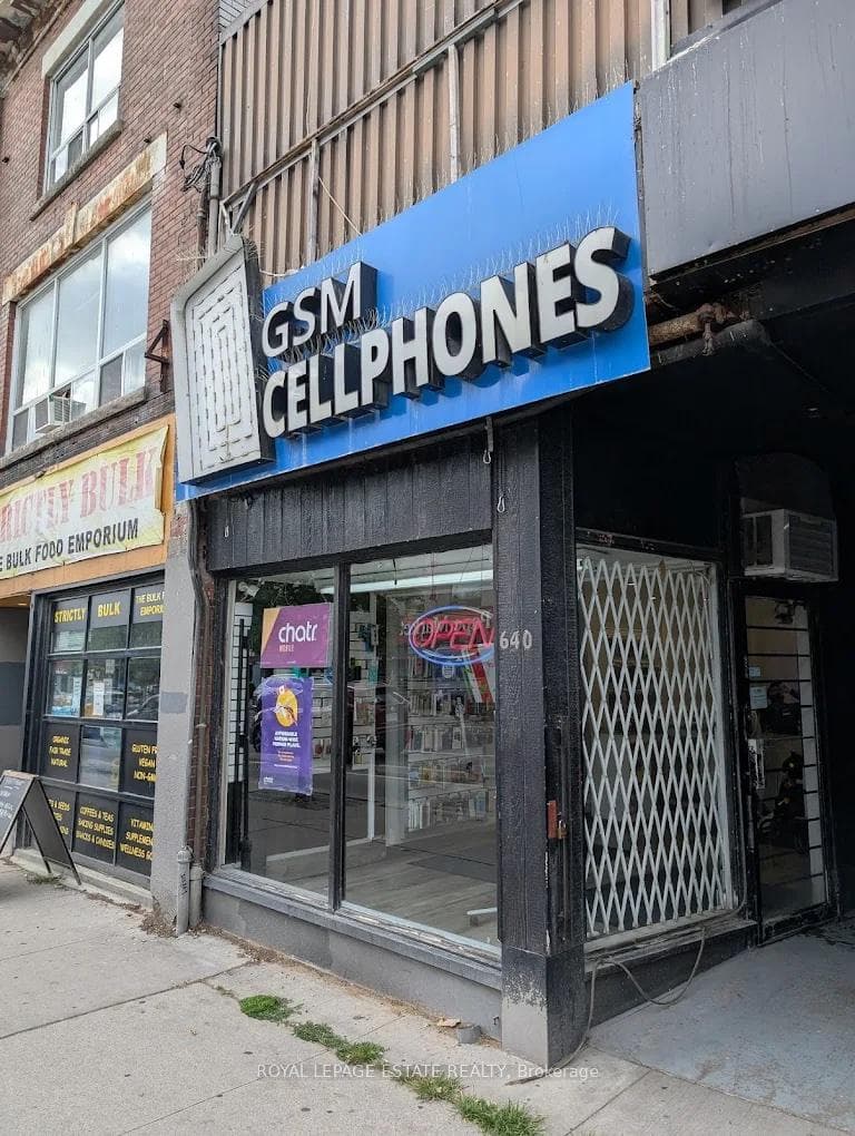 640 Danforth Avenue, Toronto E03