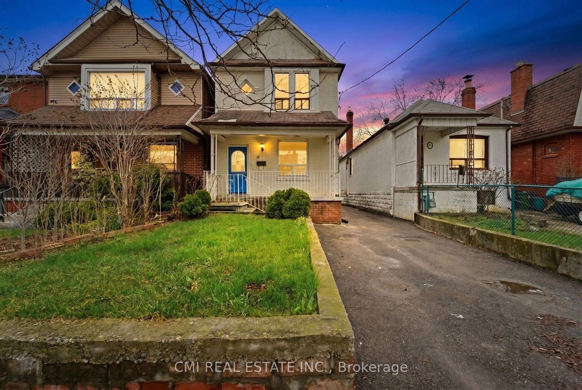 49 Holland Park Avenue, Forest Hill / Deer Park, ON M6C 1M2 - Photo 1