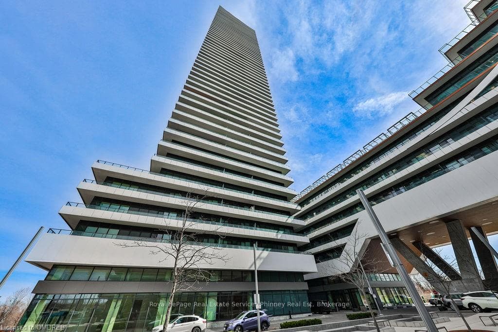 20 SHORE BREEZE Drive Unit 3311, Liberty Village / Parkdale / South Parkdale, ON M8V 1A1 - Photo 1