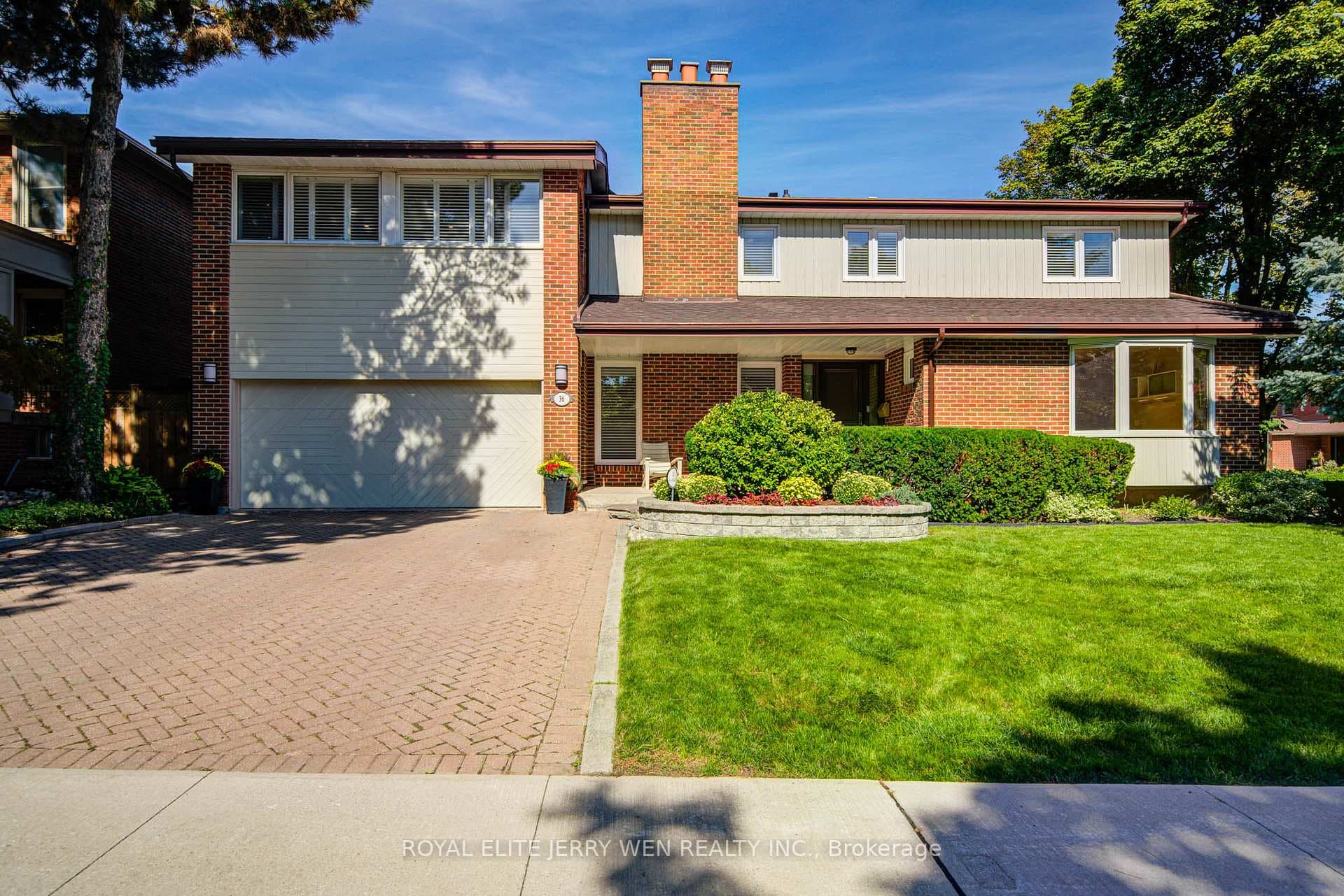 36 Cheval Drive, Don Mills / Parkwoods / Victoria Village, ON M3B 1R6 - Photo 1