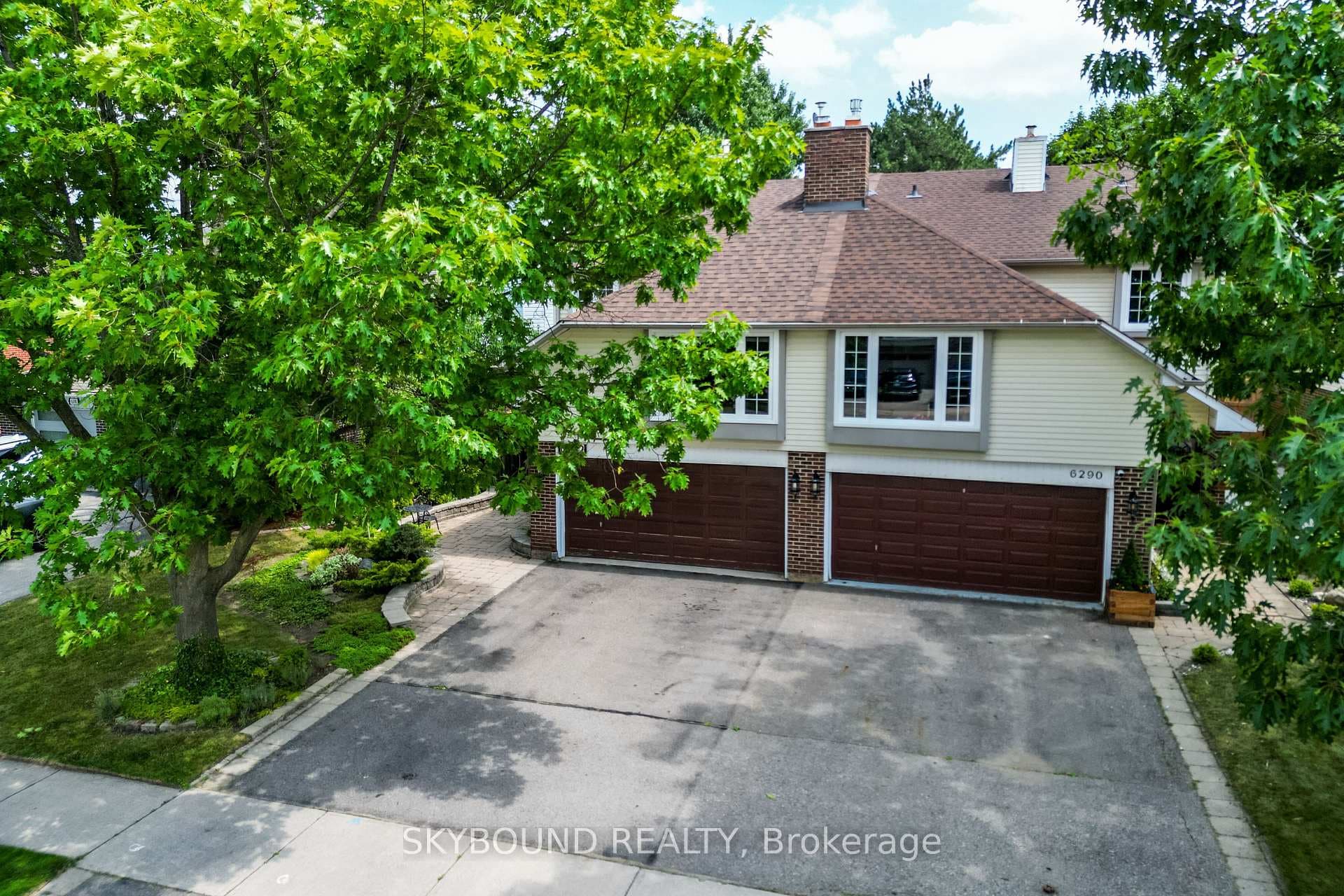 6292 Starfield Crescent, Mississauga, ON L5N 1X4 - Photo 1