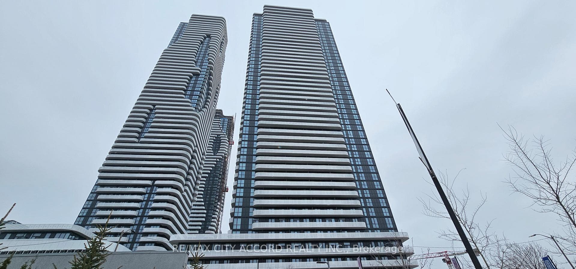 195 Commerce Street Unit 101, Vaughan