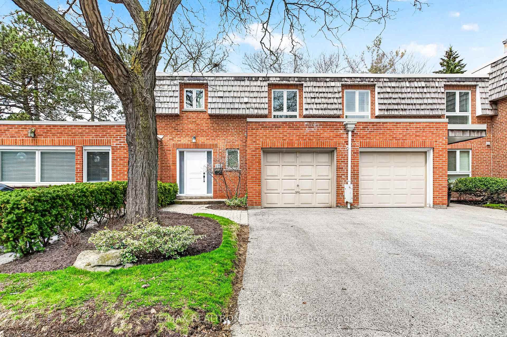 135 Scenic Mill Way Unit 102, Bridle Path / York Mills / Hoggs Hollow, ON M2L 1T1 - Photo 1