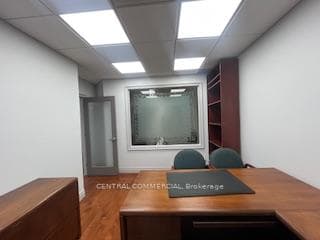 30 Wertheim Court Unit 12-206, Richmond Hill, ON L4B 1B9 - Photo 1