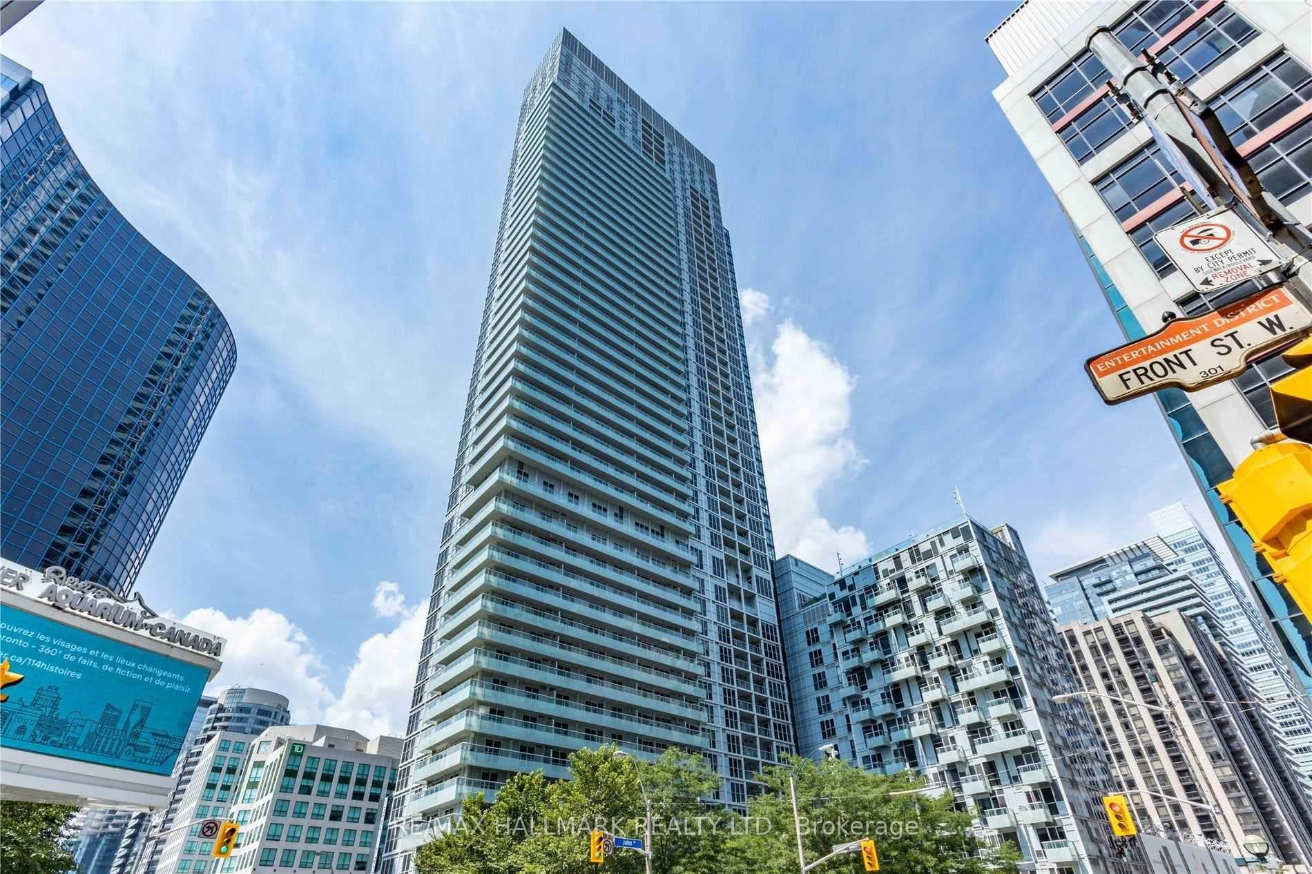 300 Front Street Unit 805, Downtown Toronto / Waterfront, ON M5V 0E9 - Photo 1