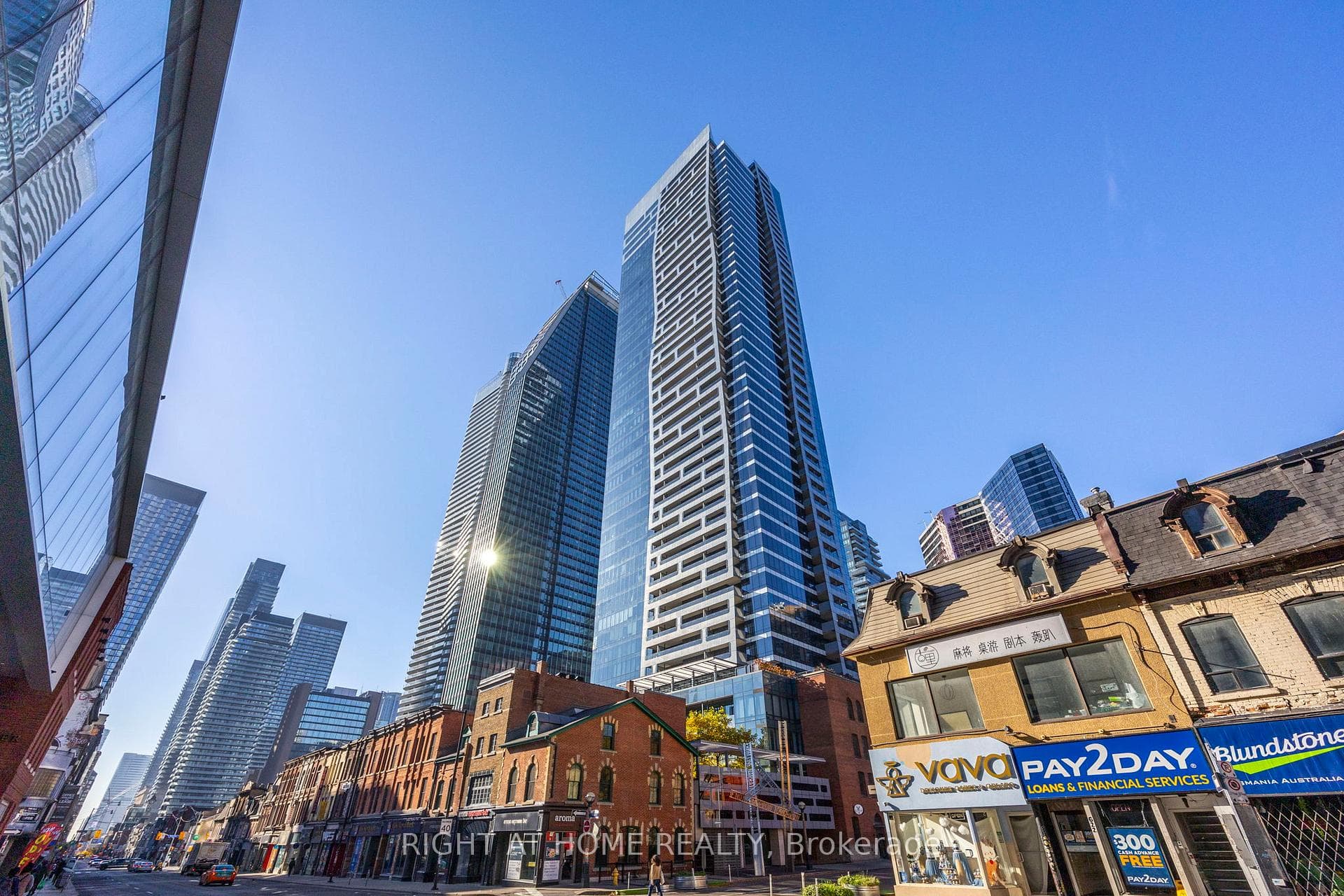 5 St. Joseph Street Unit 3403, Downtown Toronto / Waterfront, ON M4Y 1J6 - Photo 1