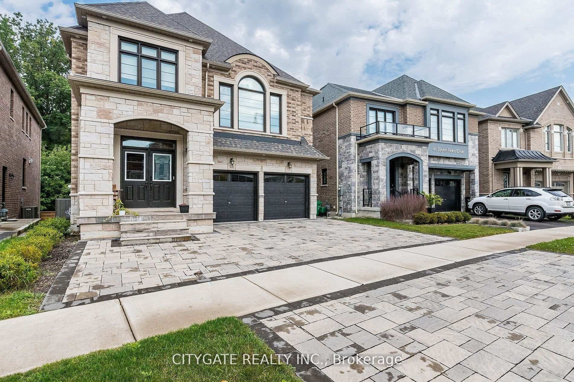 44 elysian fields Circle, Brampton, ON L6Y 6E9 - Photo 1
