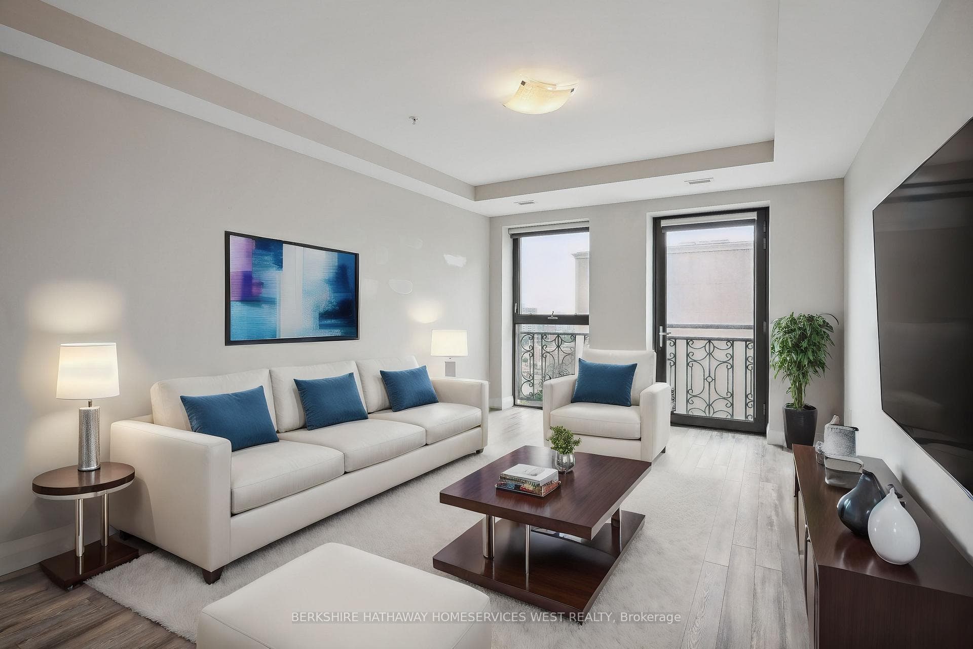 118 King Street Unit 920, Hamilton