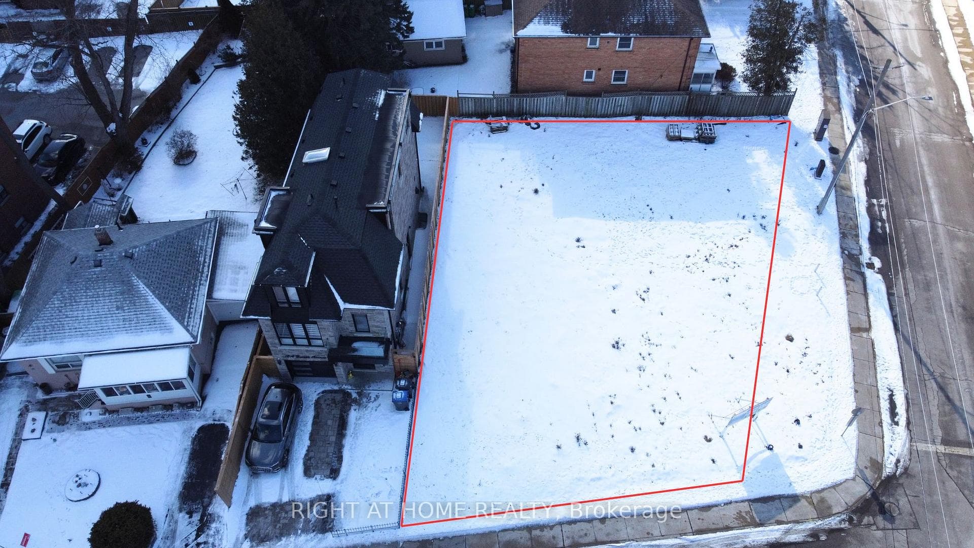 10 B and C Benson Avenue, Mississauga, ON L5H 2P2 - Photo 1