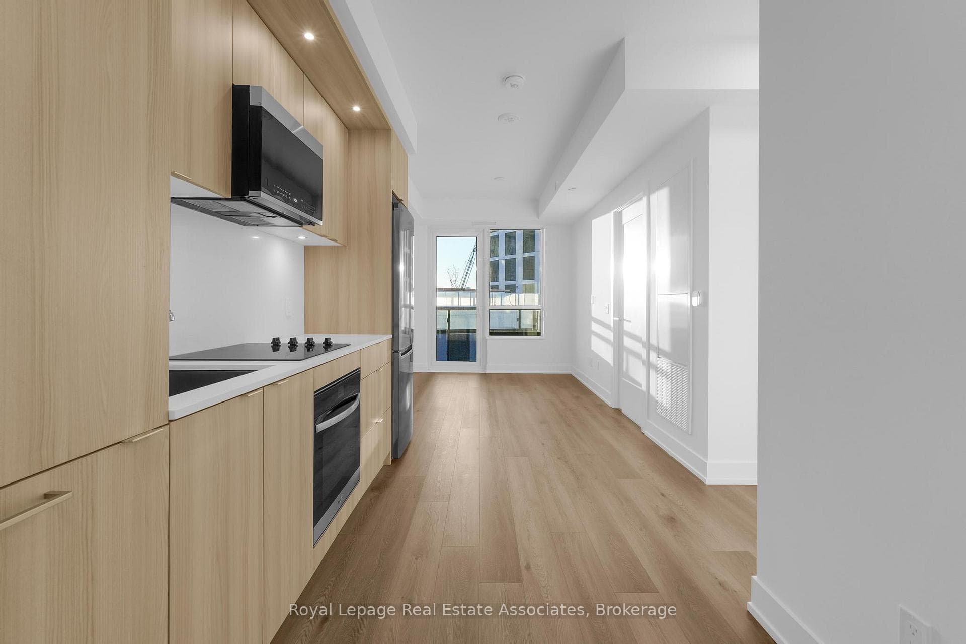 60 Central Park Roadway N/A Unit 611, Etobicoke (Islington / Rexdale), ON M9A 3K1 - Photo 1