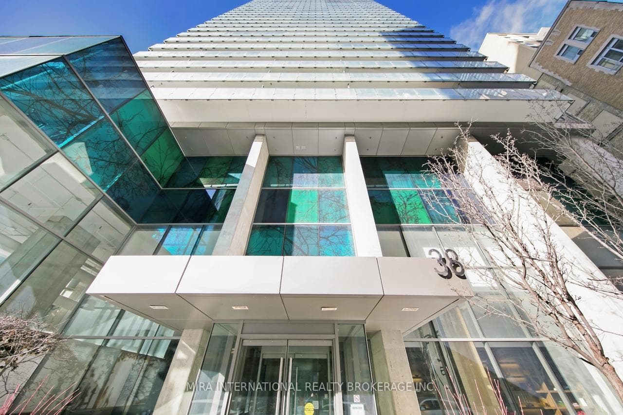 38 Grenville Street Unit 2306, Toronto C01