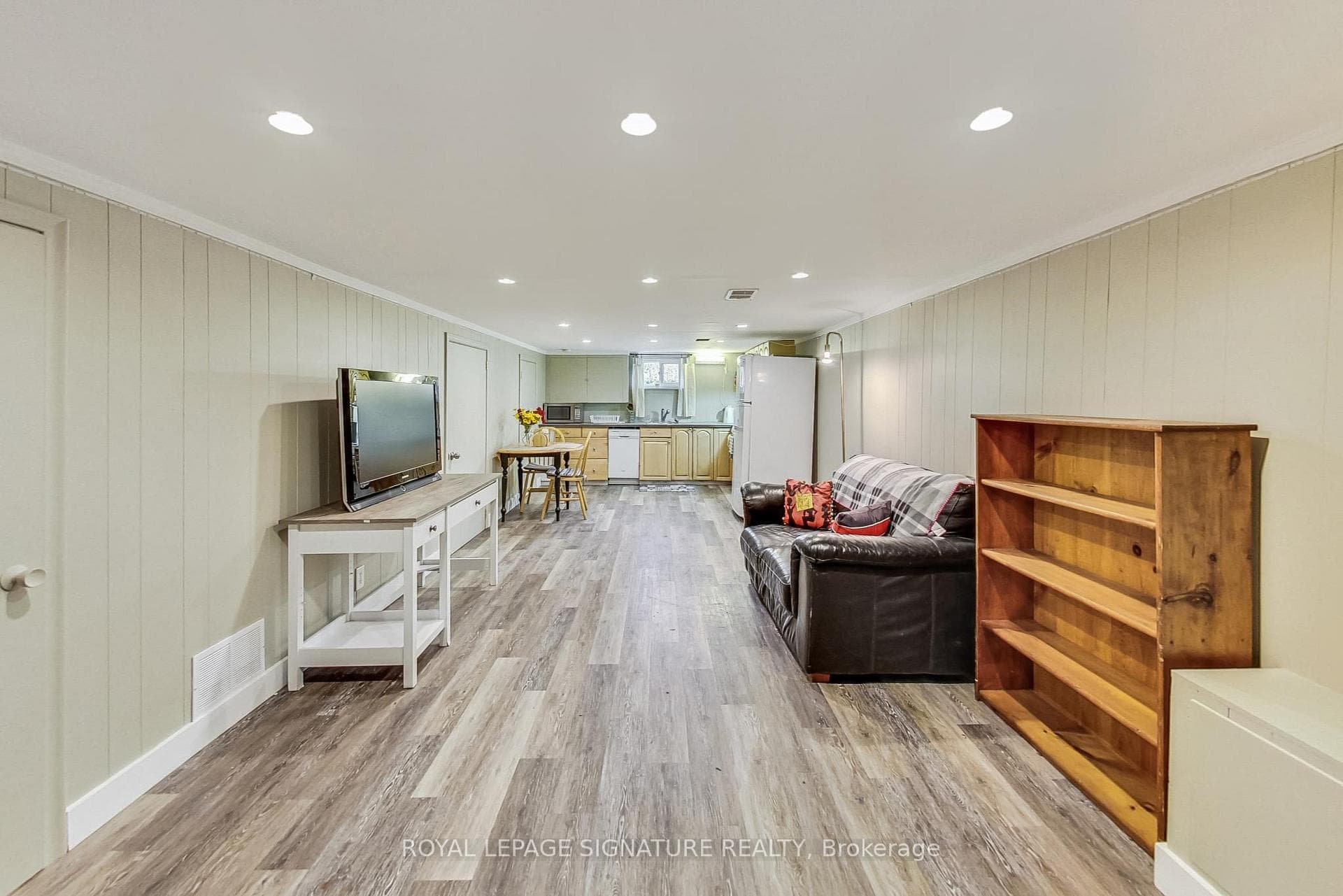 1 Milne Ave - Fully furnished