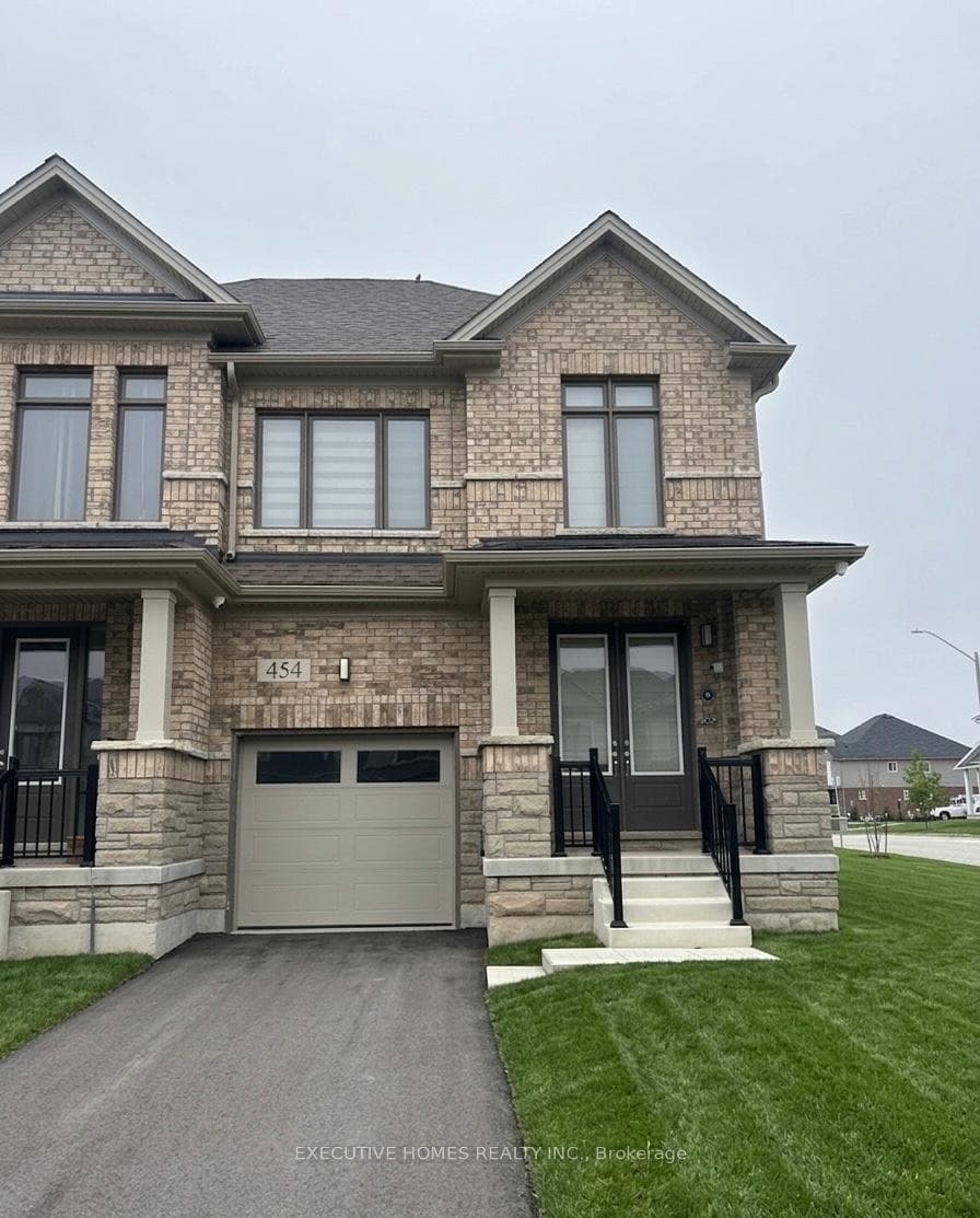 454 Robert Woolner Street, North Dumfries, ON N0B 1E0 - Photo 1