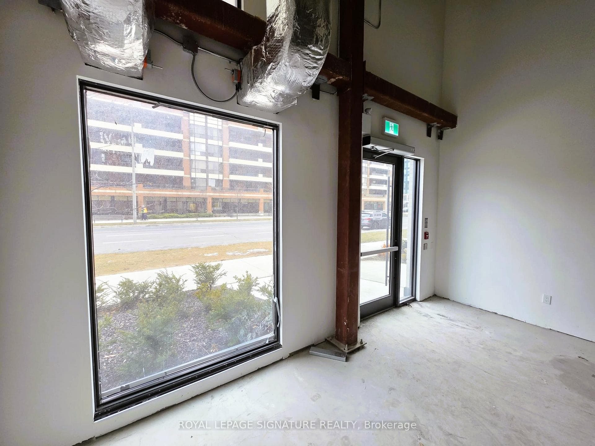 500 Wilson Avenue Unit 33, North York (Bathurst Manor / Clanton Park), ON M3H 0E5 - Photo 1