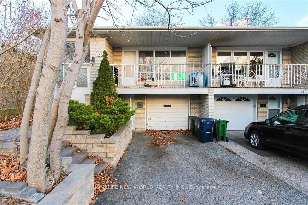 135 Pineway Boulevard Unit Lower Level, Hillcrest Village / Bayview Village, ON M2H 1A9 - Photo 1