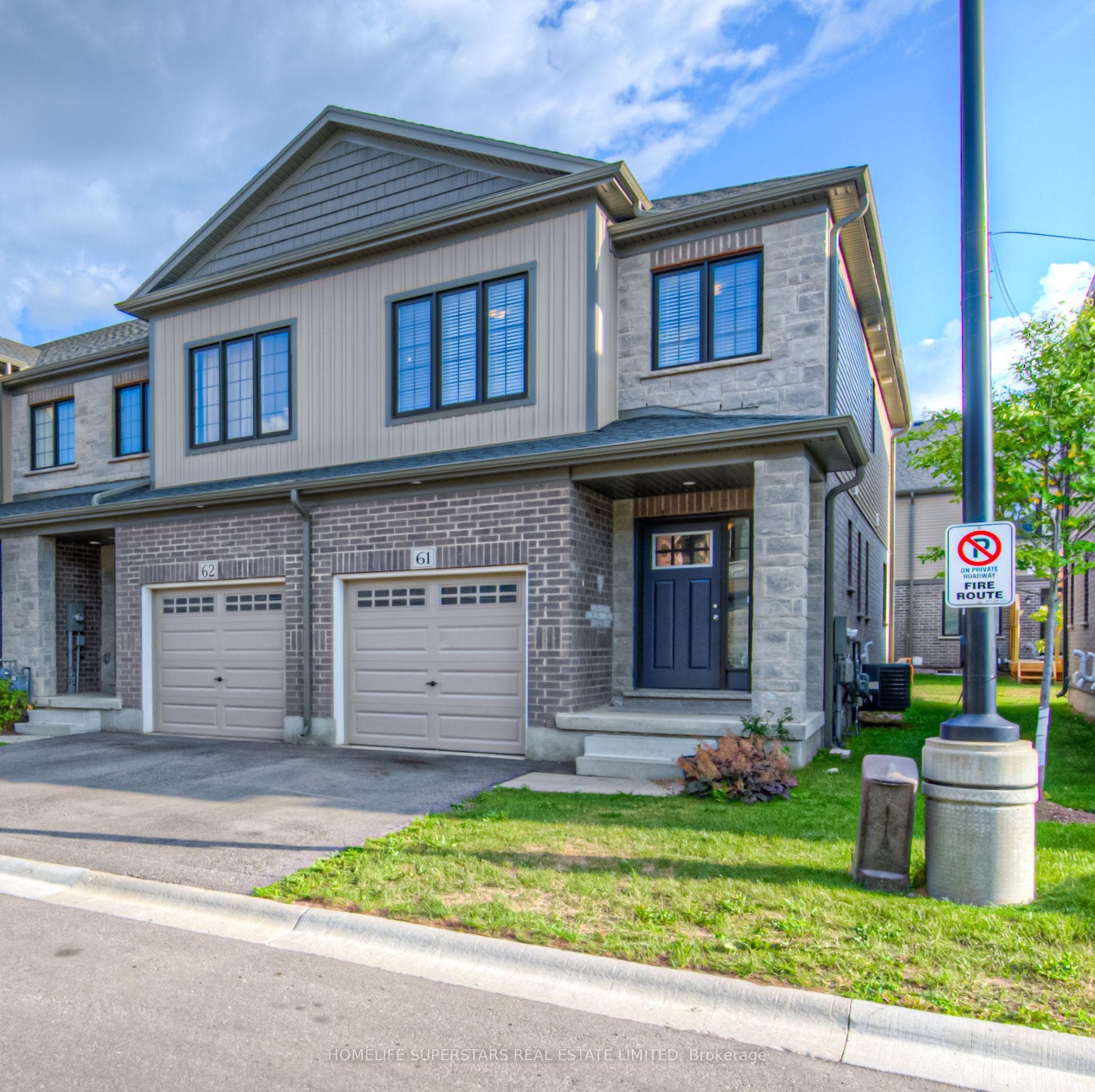 135 Hardcastle Drive Unit 61, Cambridge, ON N1S 0B6 - Photo 1
