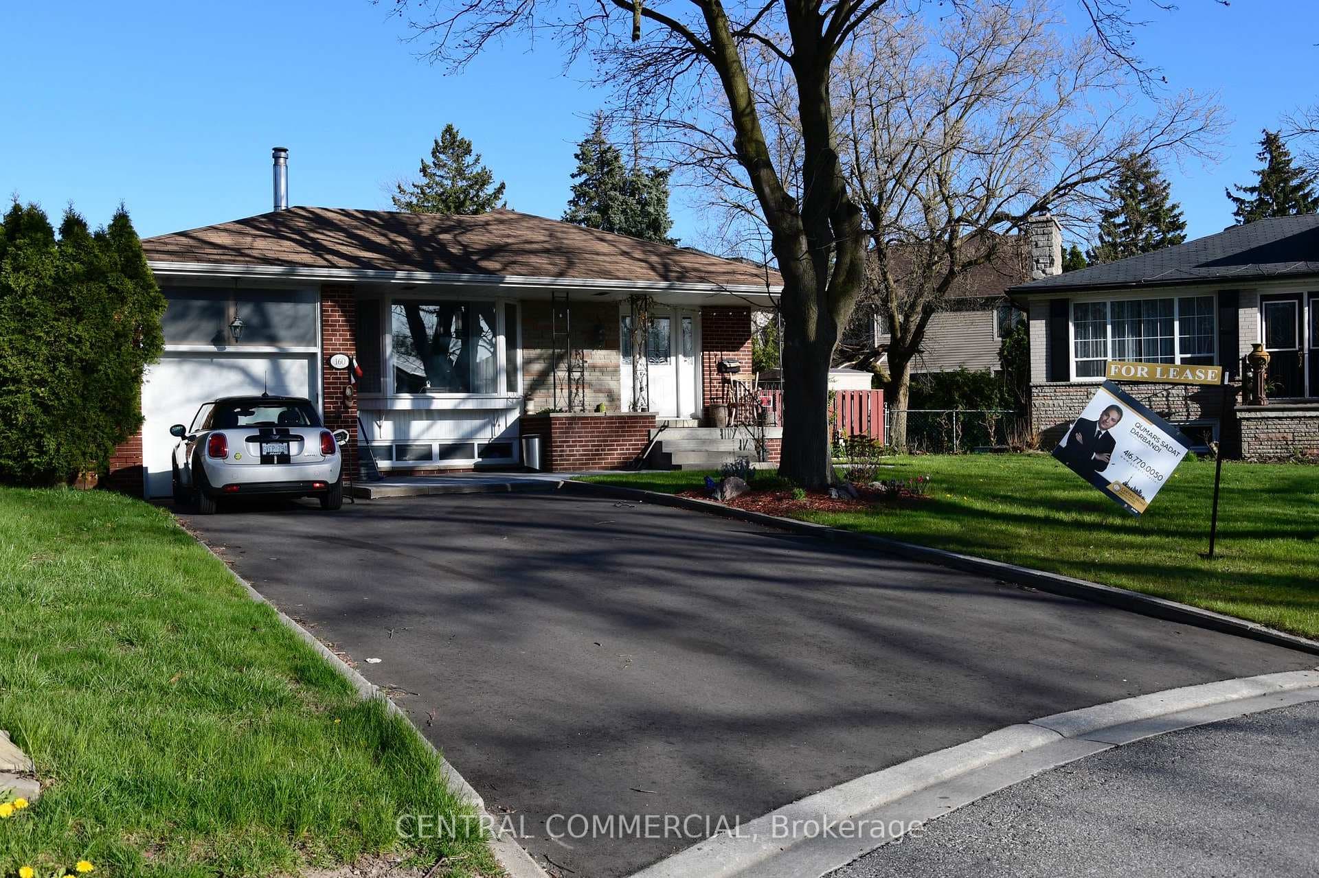160 Kenvale Court Unit M-Floor, Richmond Hill, ON L4C 4S9 - Photo 1