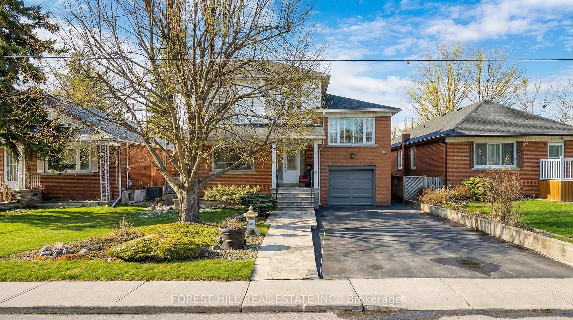 34 Edge Park Avenue, Dorset Park / Kennedy Park, ON M1L 2E6 - Photo 1