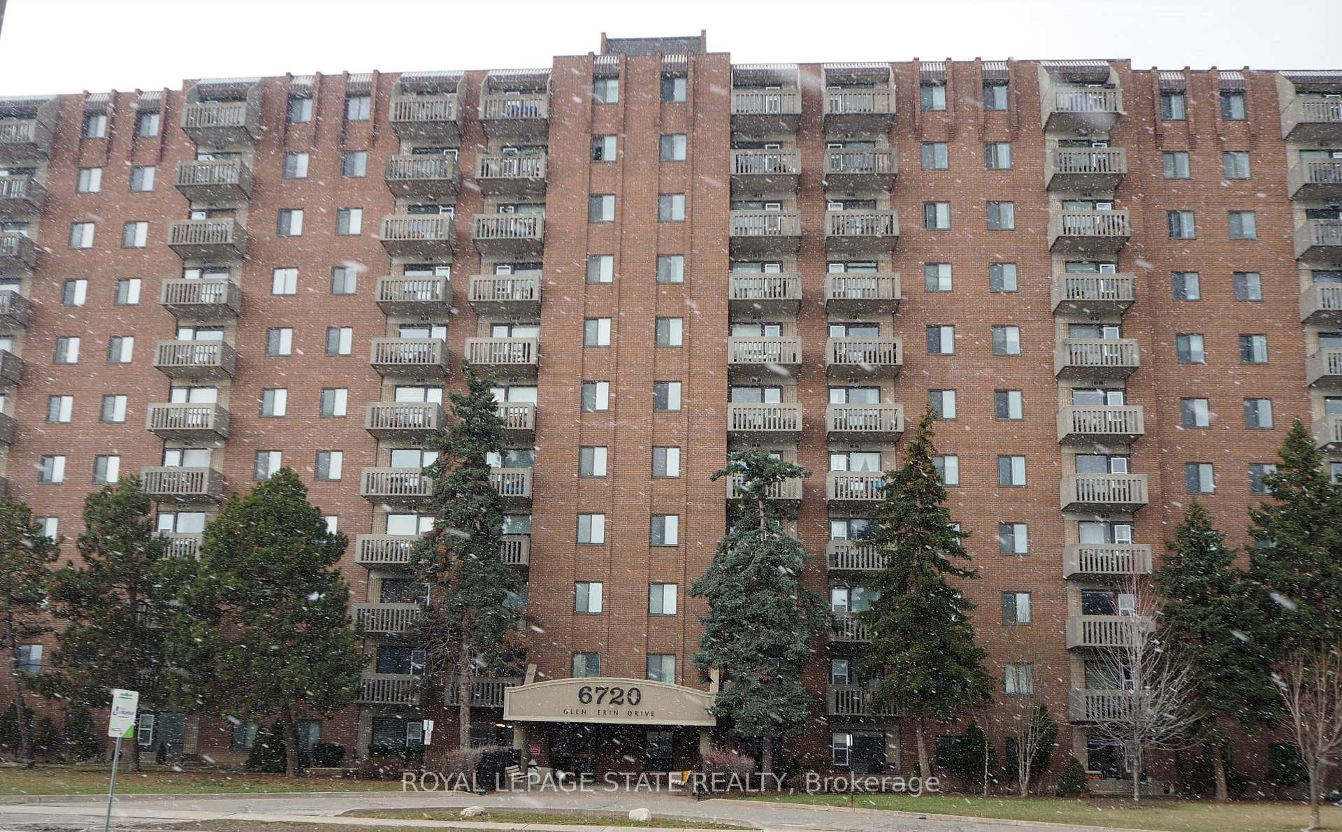 6720 Glen Erin Drive Unit 705, Mississauga, ON L5N 3K8 - Photo 1