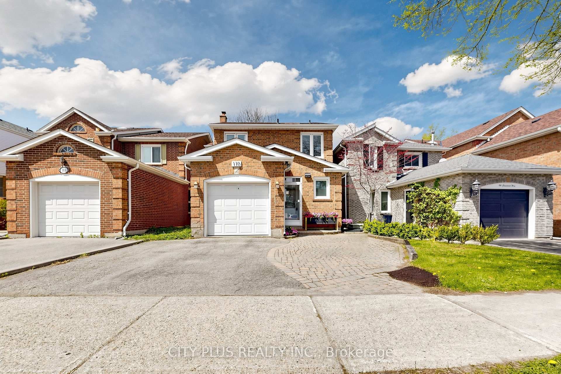 110 Glenmanor Way, Vaughan