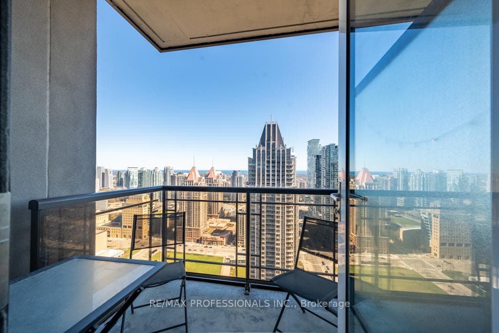 385 Prince of Wales Drive Unit 3506, Mississauga, ON L5B 0C6 - Photo 1