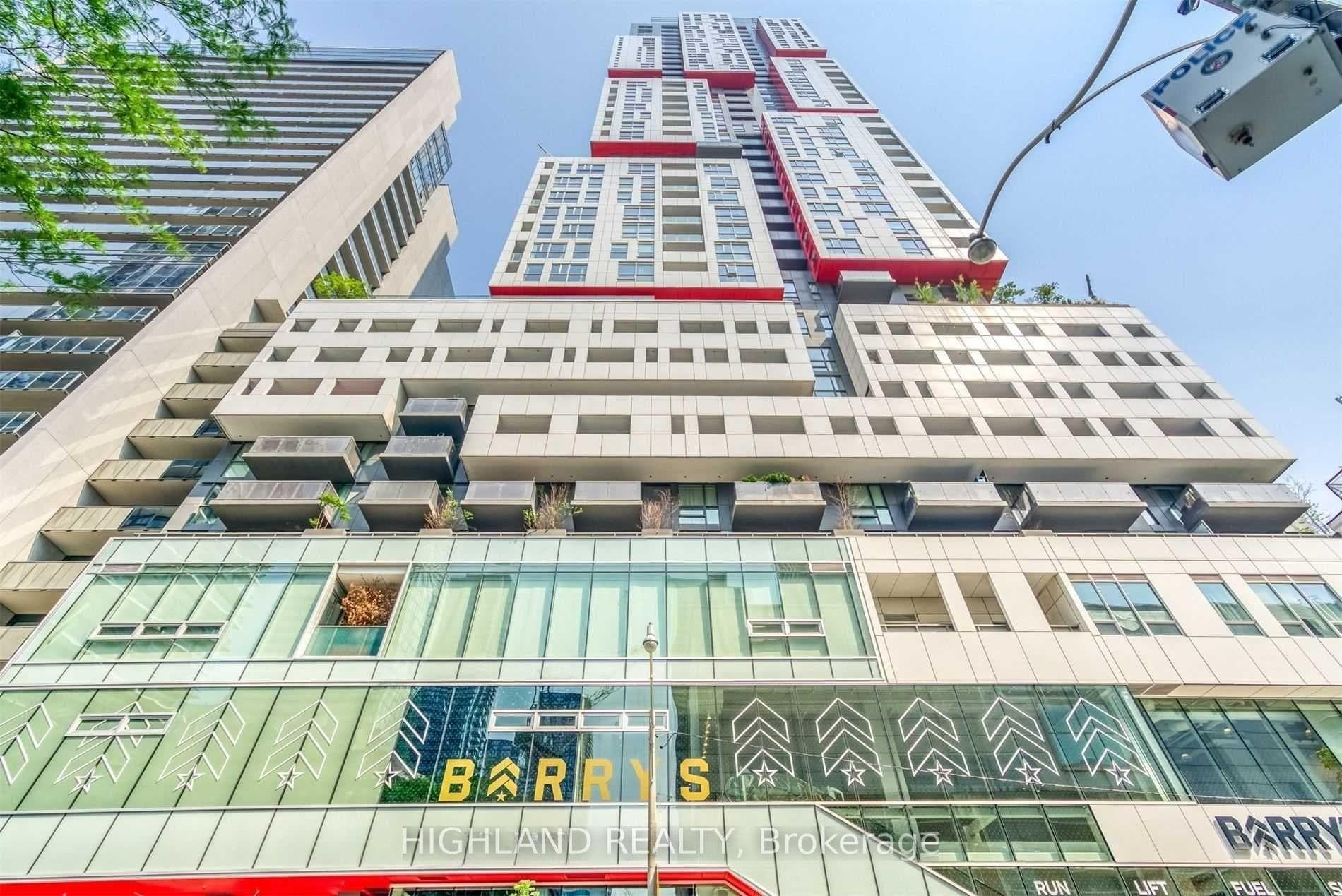318 Richmond Street Unit 1705, Downtown Toronto / Waterfront, ON M5V 1X2 - Photo 1