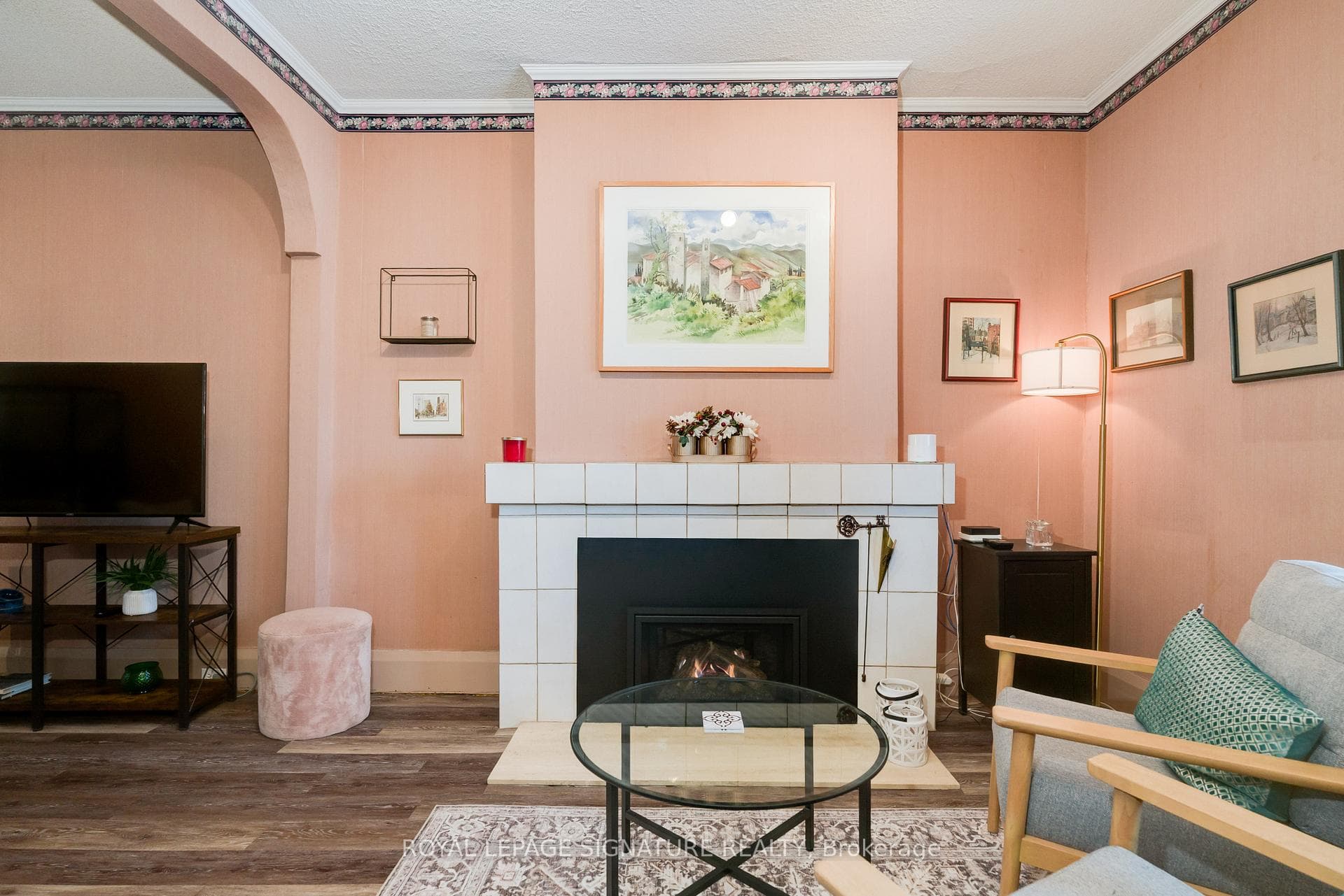 1089 Mt Pleasant Road, Leaside / Davisville, ON M4P 2M7 - Photo 1